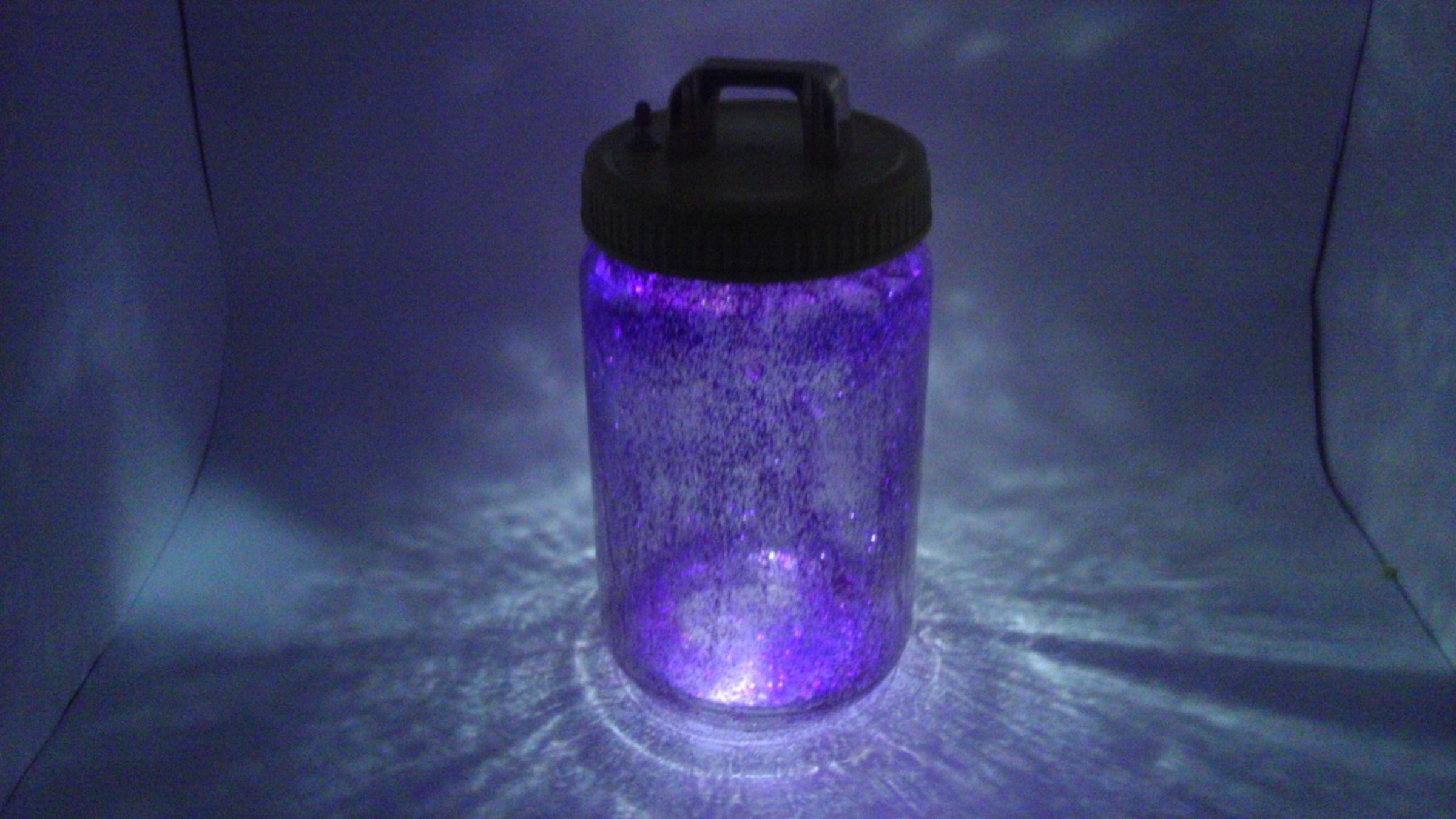 DIY: Amazing Jar Lantern