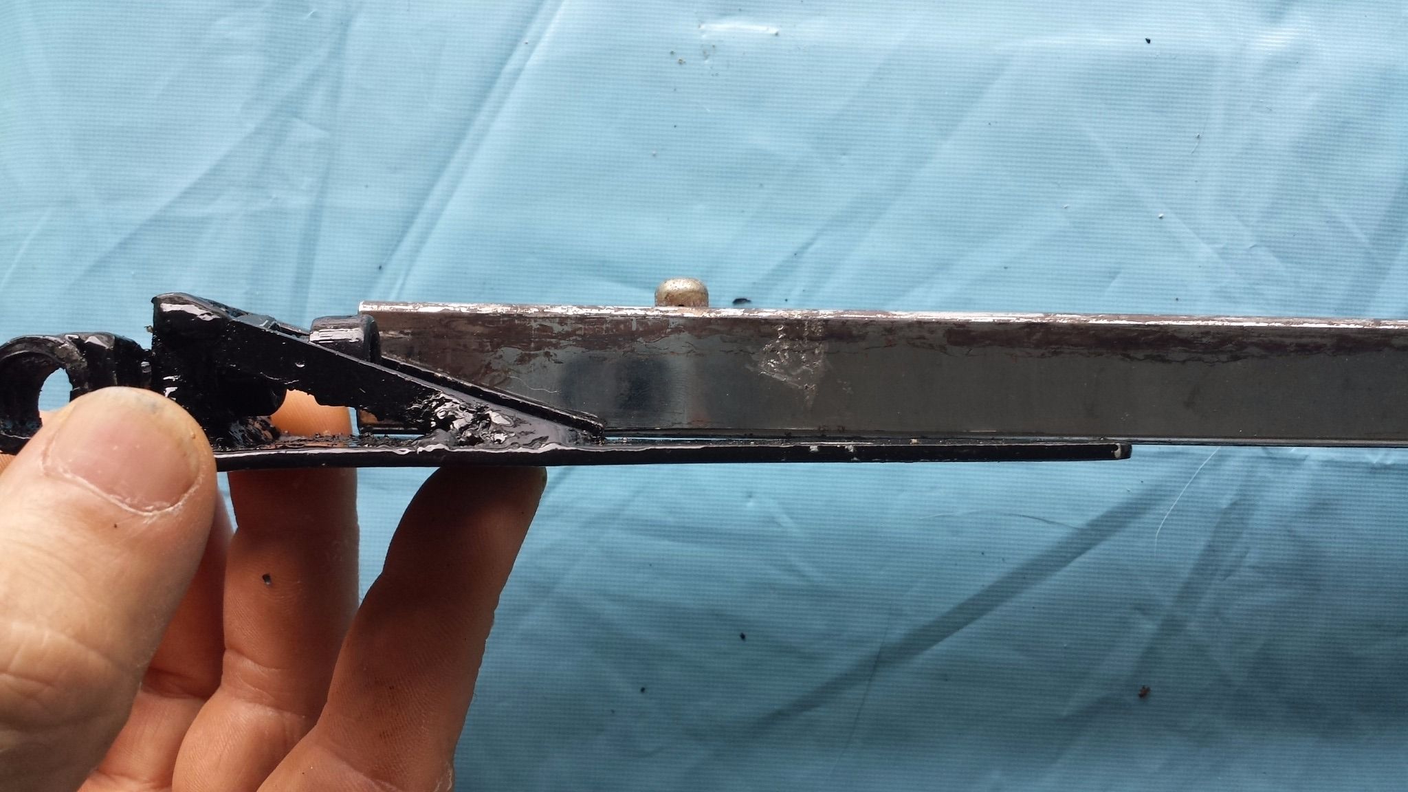 Motorcycle Backrest Hardware Mod : 6 Steps - Instructables