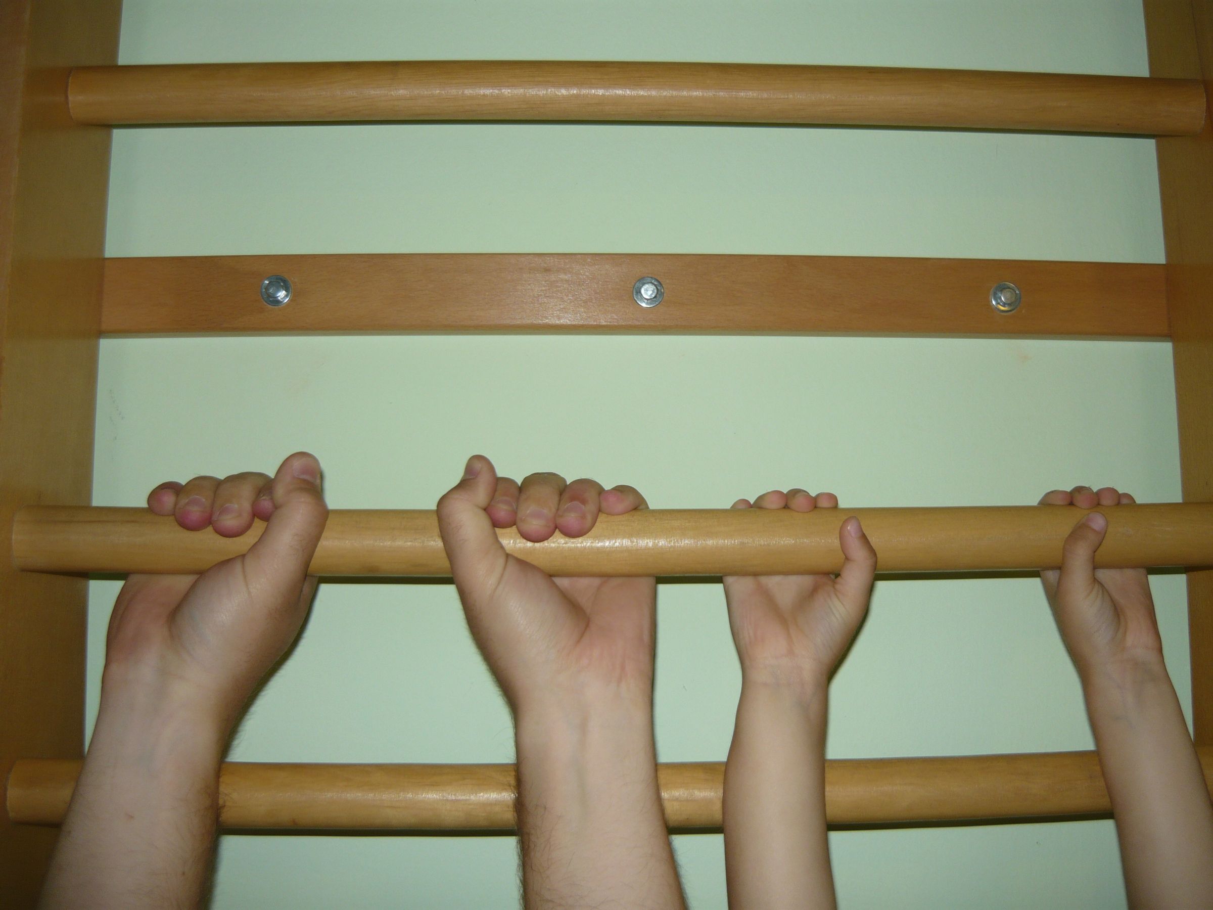 Mount Wall Bars With Your Kid