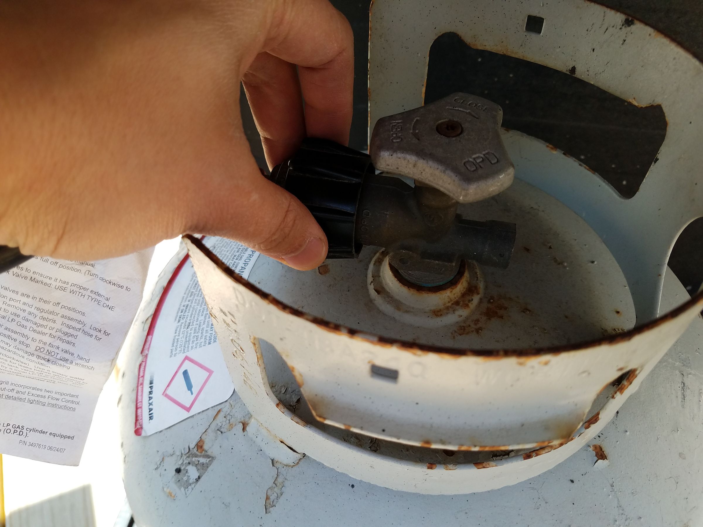 Stop Getting Ripped Off by Propane Exchanges. 6 Steps (with Pictures