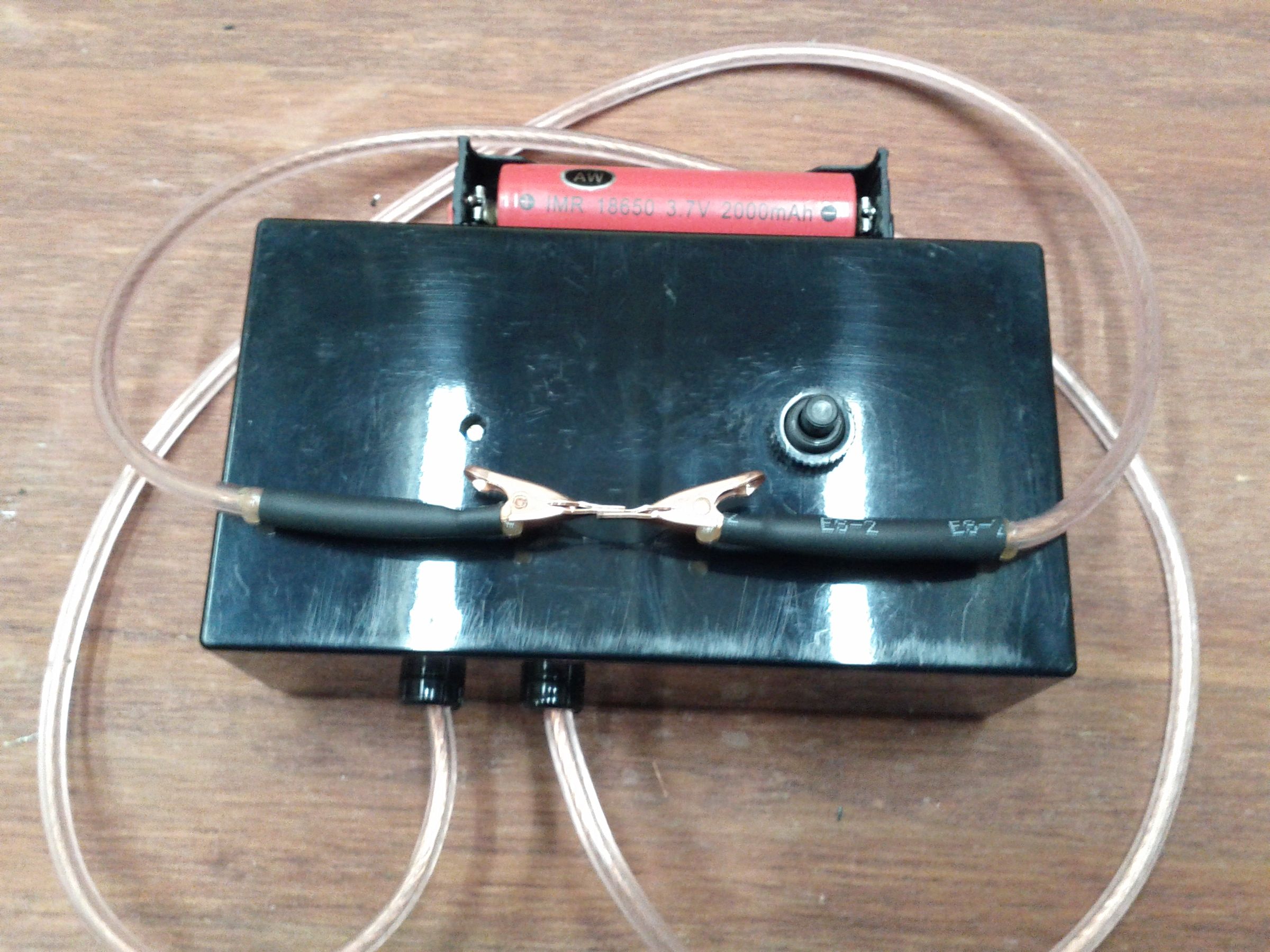 Small Welder for Joining Nichrome and Nickel Wires