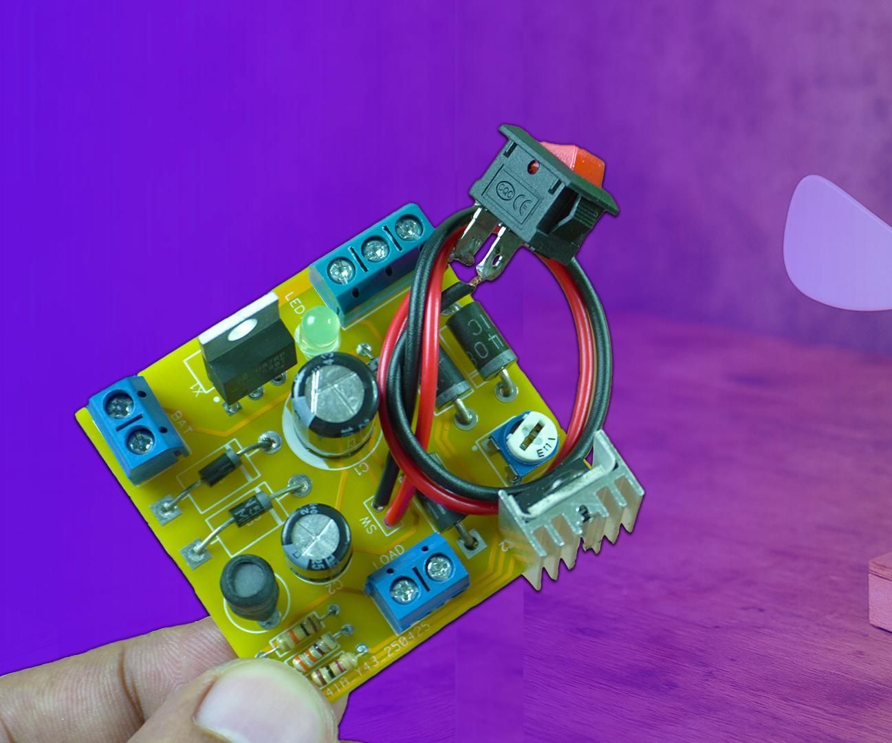 🔧 How to Make a DIY 12V AC/DC Fan for 12V Battery Pack – Perfect for Home or Solar Projects!