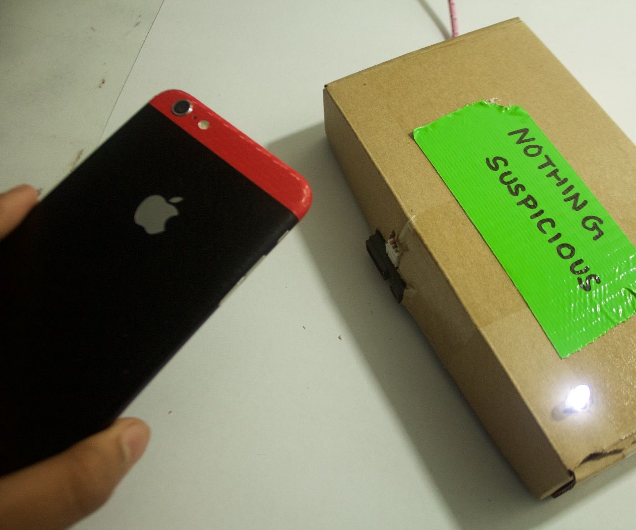 LinkIt One IR Object Protector