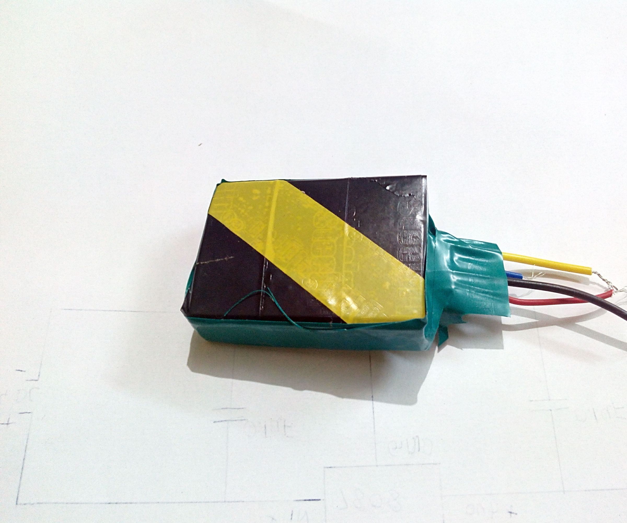 Easy 8 Volt 1 Amp Pocket Power Supply