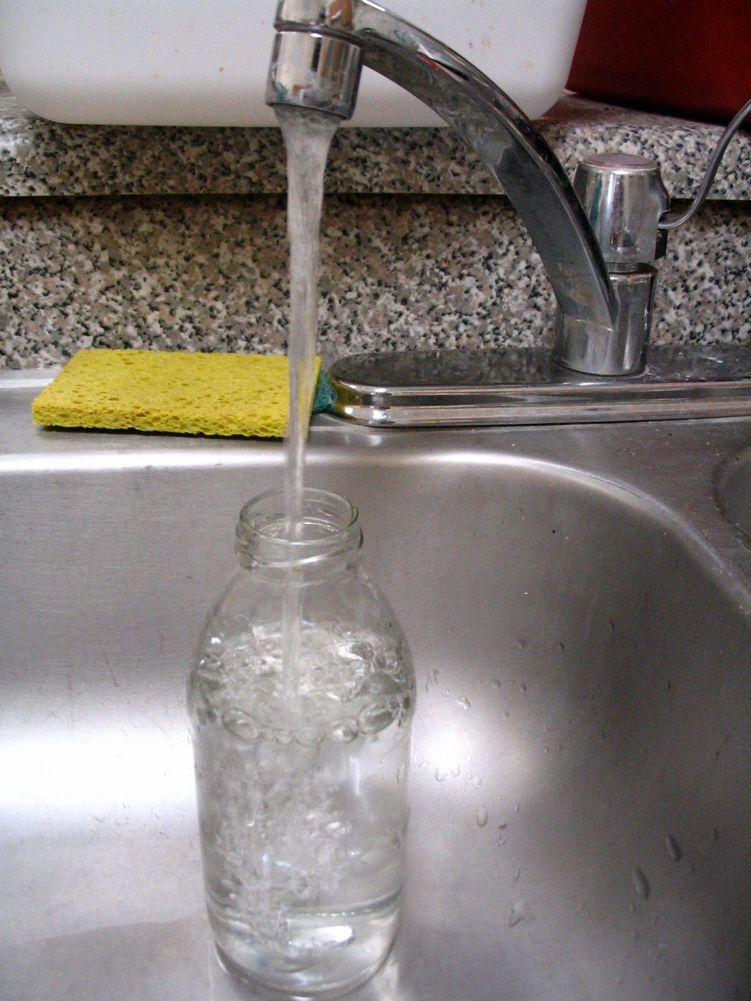 Save the Planet:  DRINK TAP WATER!!!