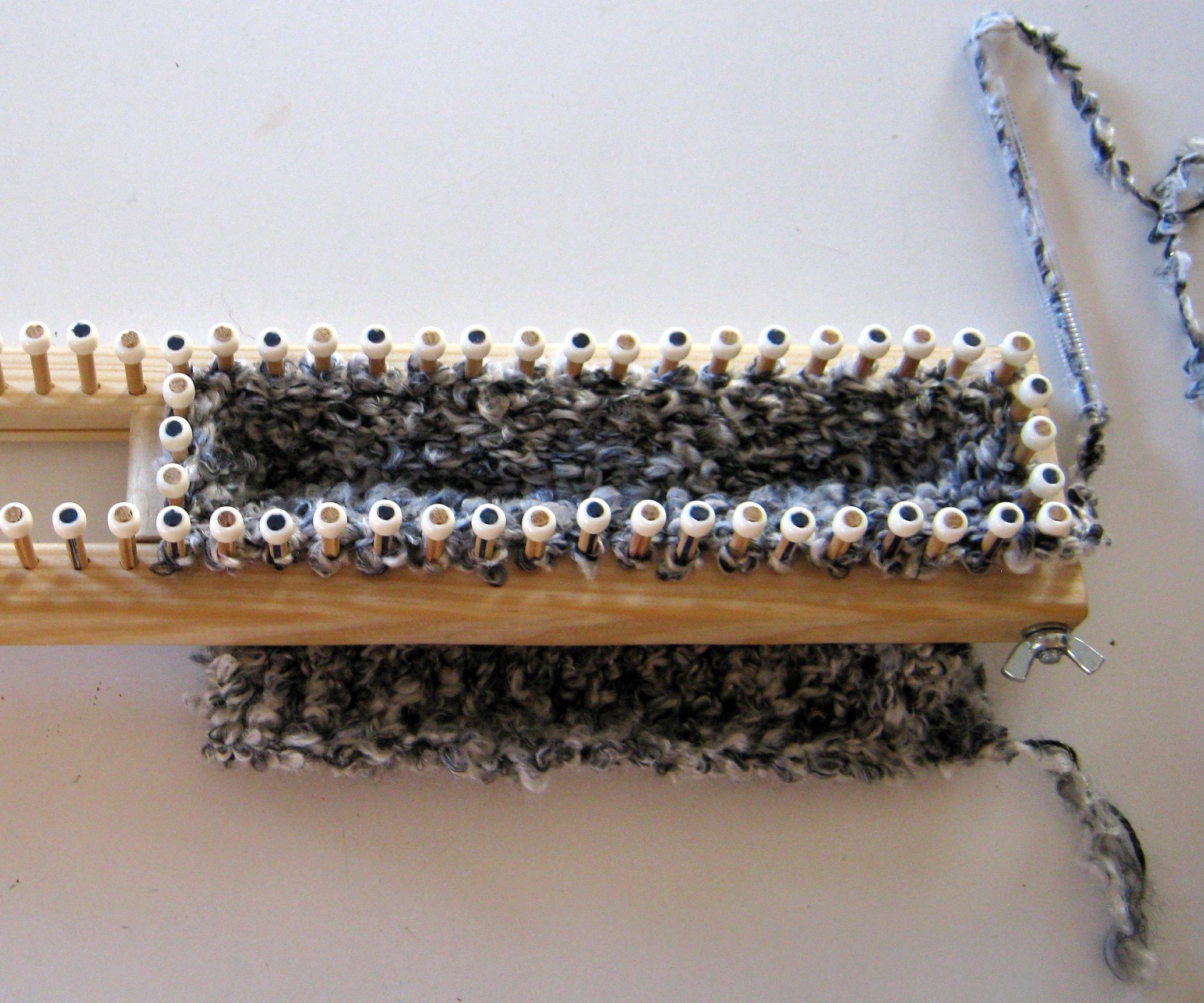 Make an Adjustable Knitting Loom