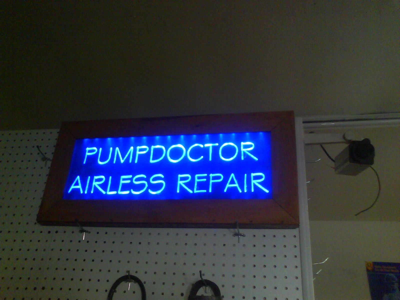 Edge Lit LED Sign (Updated 3/31/09)
