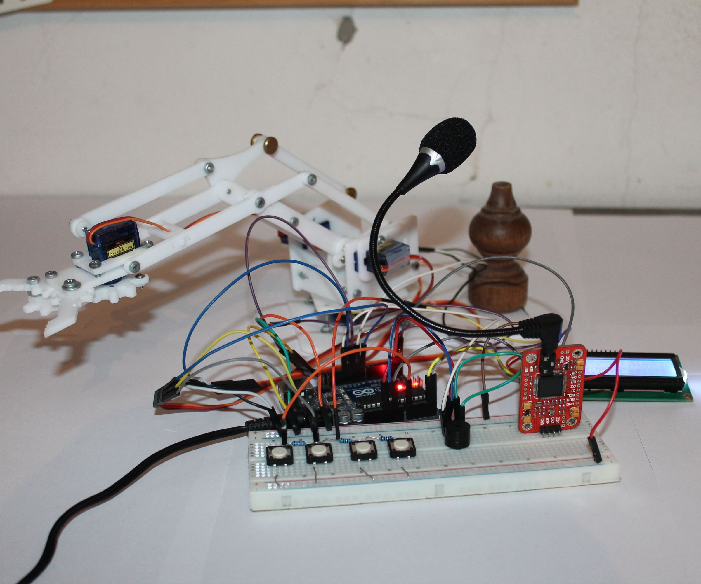 Arduino - Voice Control with VRM v2