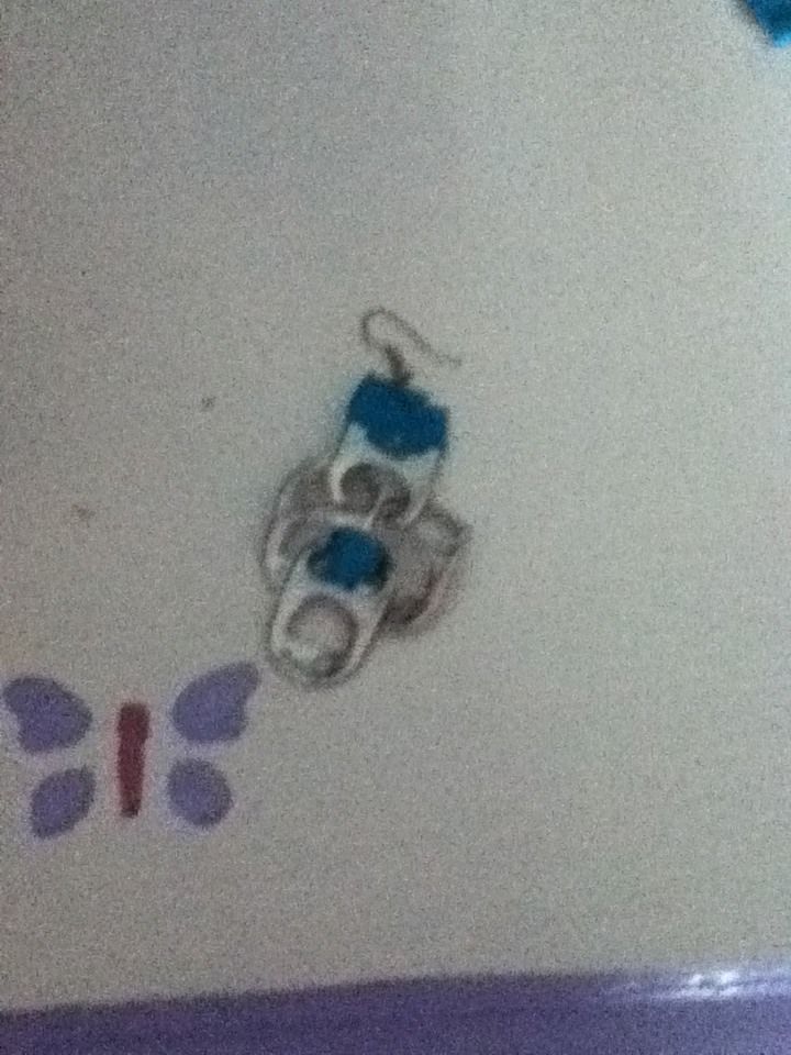 How to Make Soda Tab Earrings