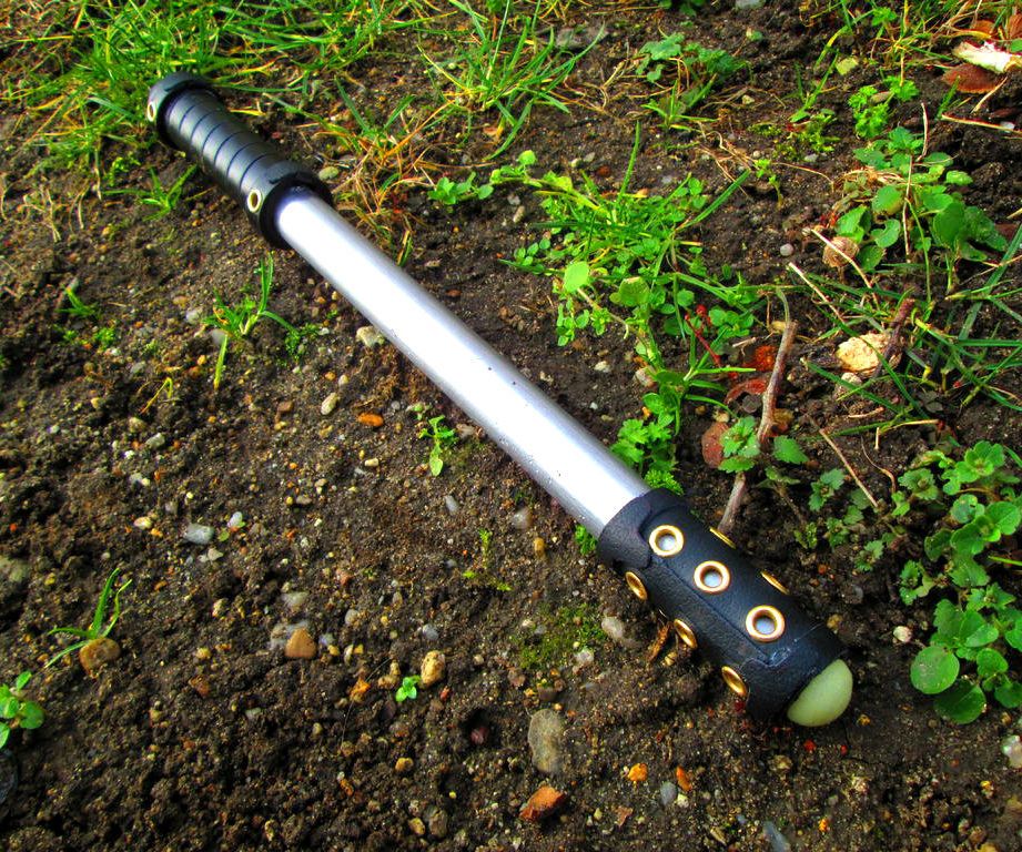 Necromancer's Club With Hiding Scpace (Gothic)