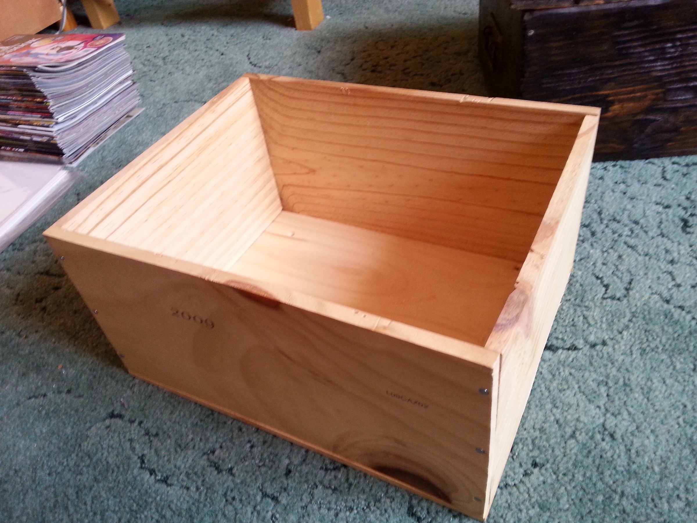 Wine Box Into Rustic Wood Box : 7 Steps (with Pictures) - Instructables