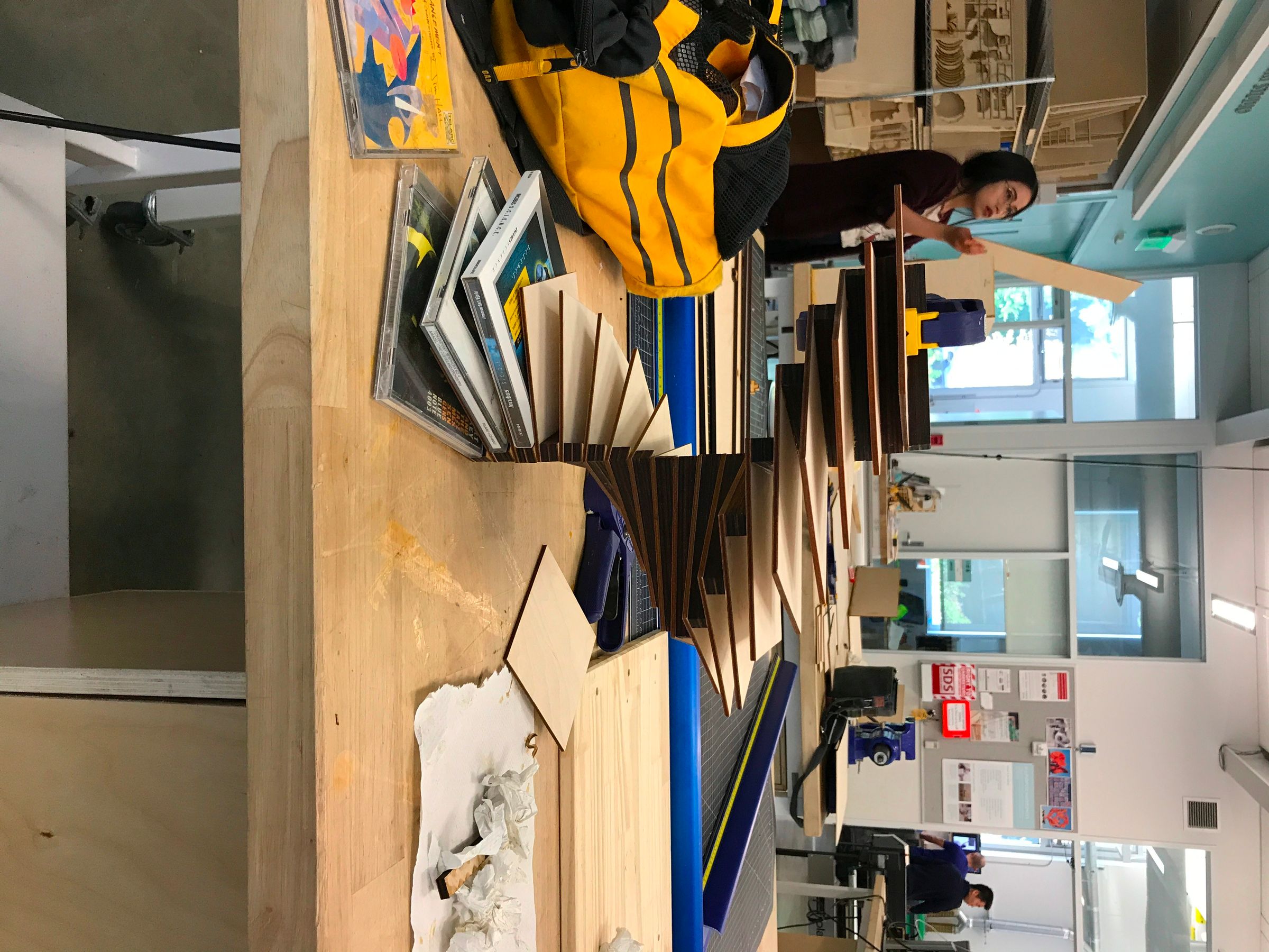 Single Spiral CD Rack : 5 Steps (with Pictures) - Instructables