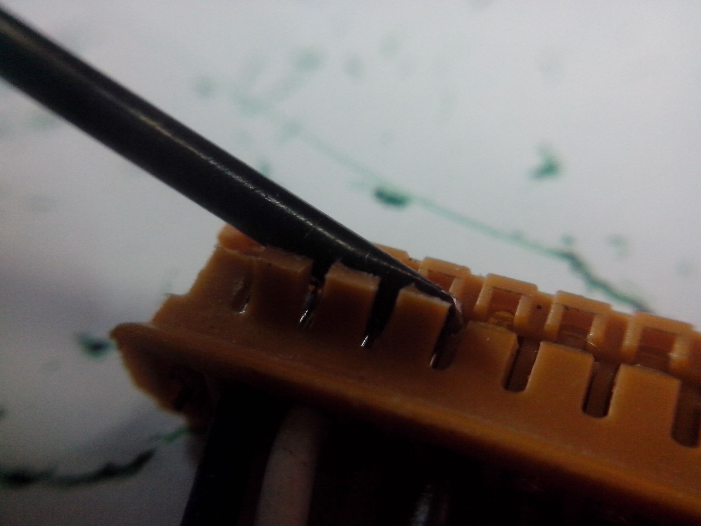 DIY Arduino and Breadboard Jumper Cables From Scrap Electronics 6