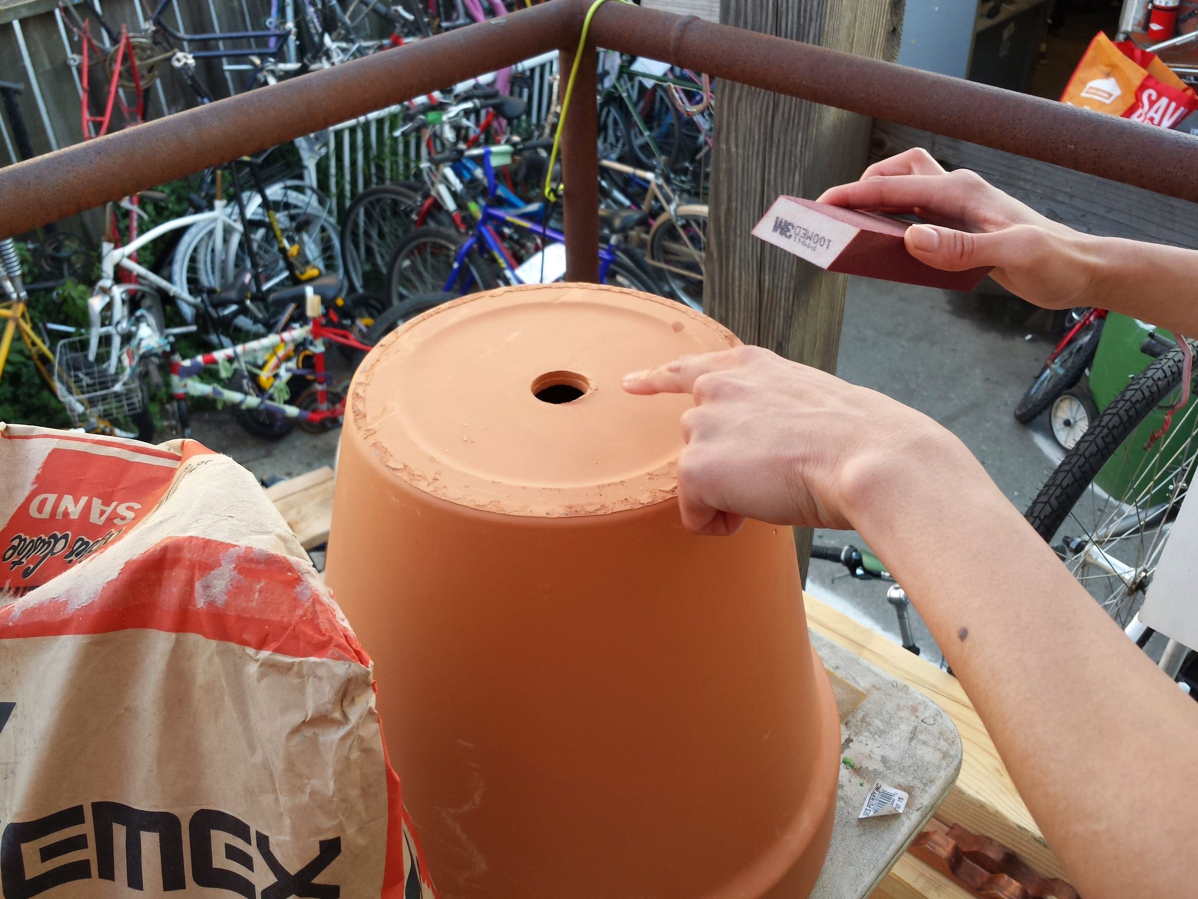 Prepare the Central Bolt, Bolt Shut the Hole on the Outer Pot