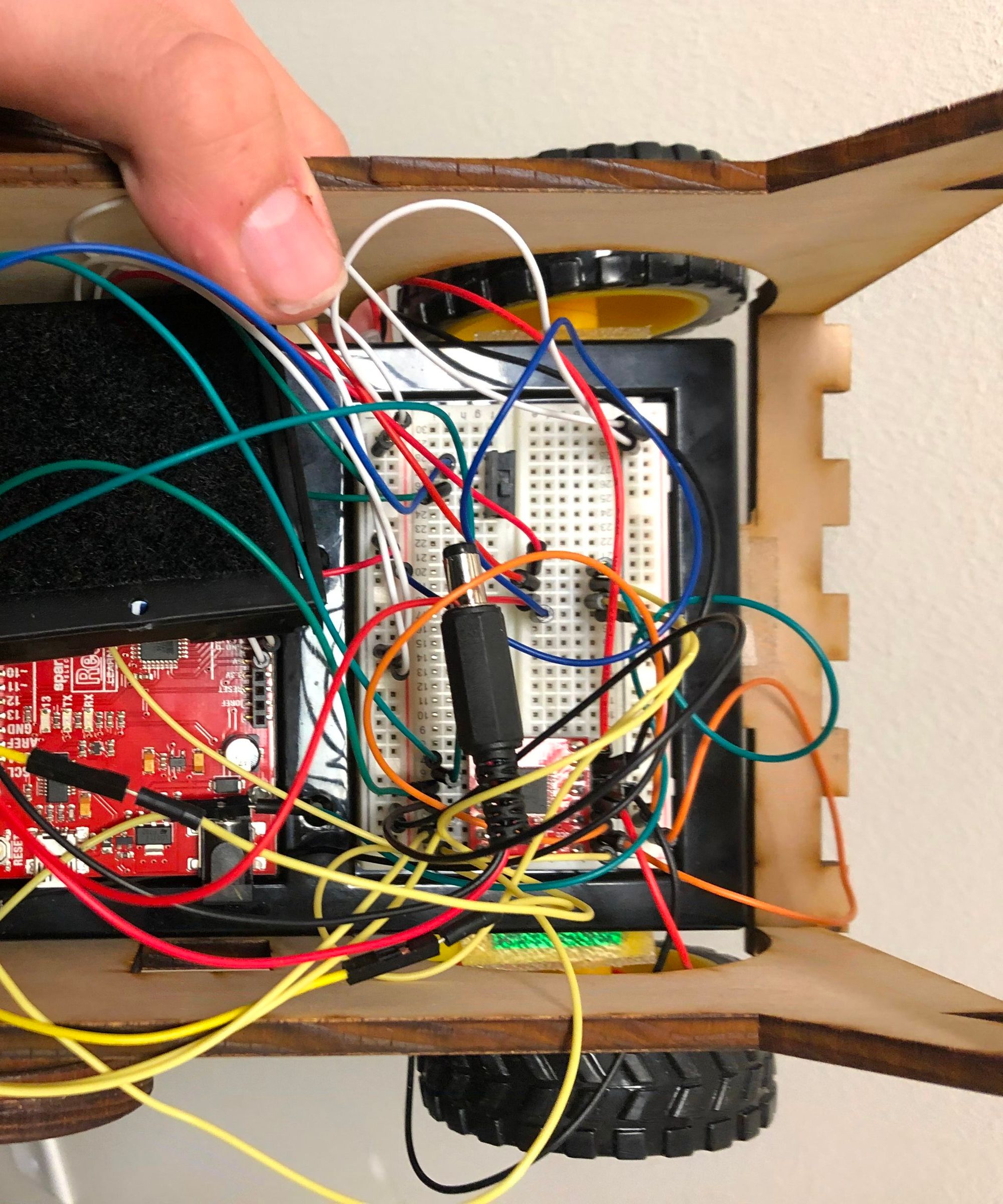 Laser Cut Arduino Car