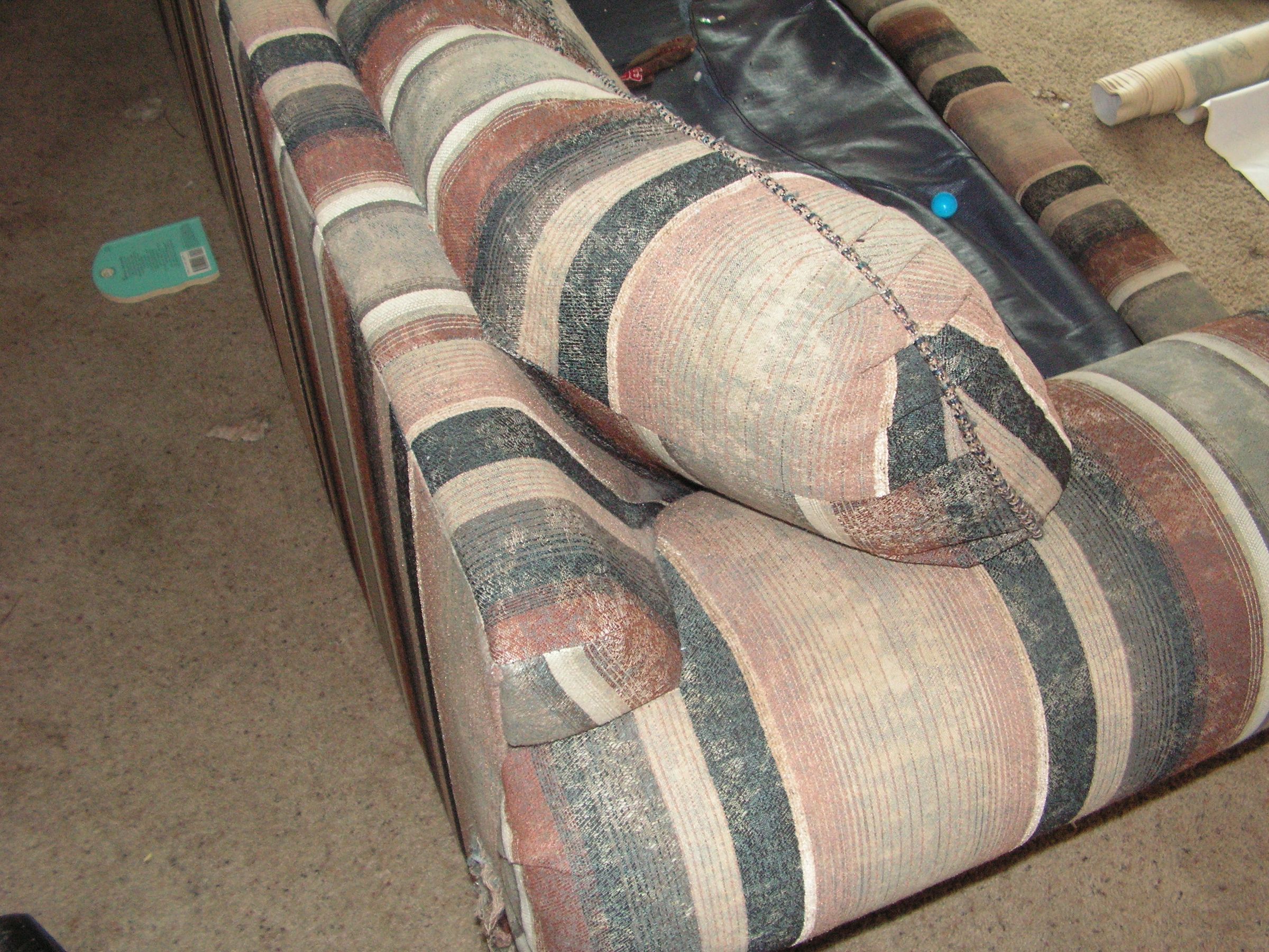 Reupholster Your Own Couch 4 Steps (with Pictures) Instructables