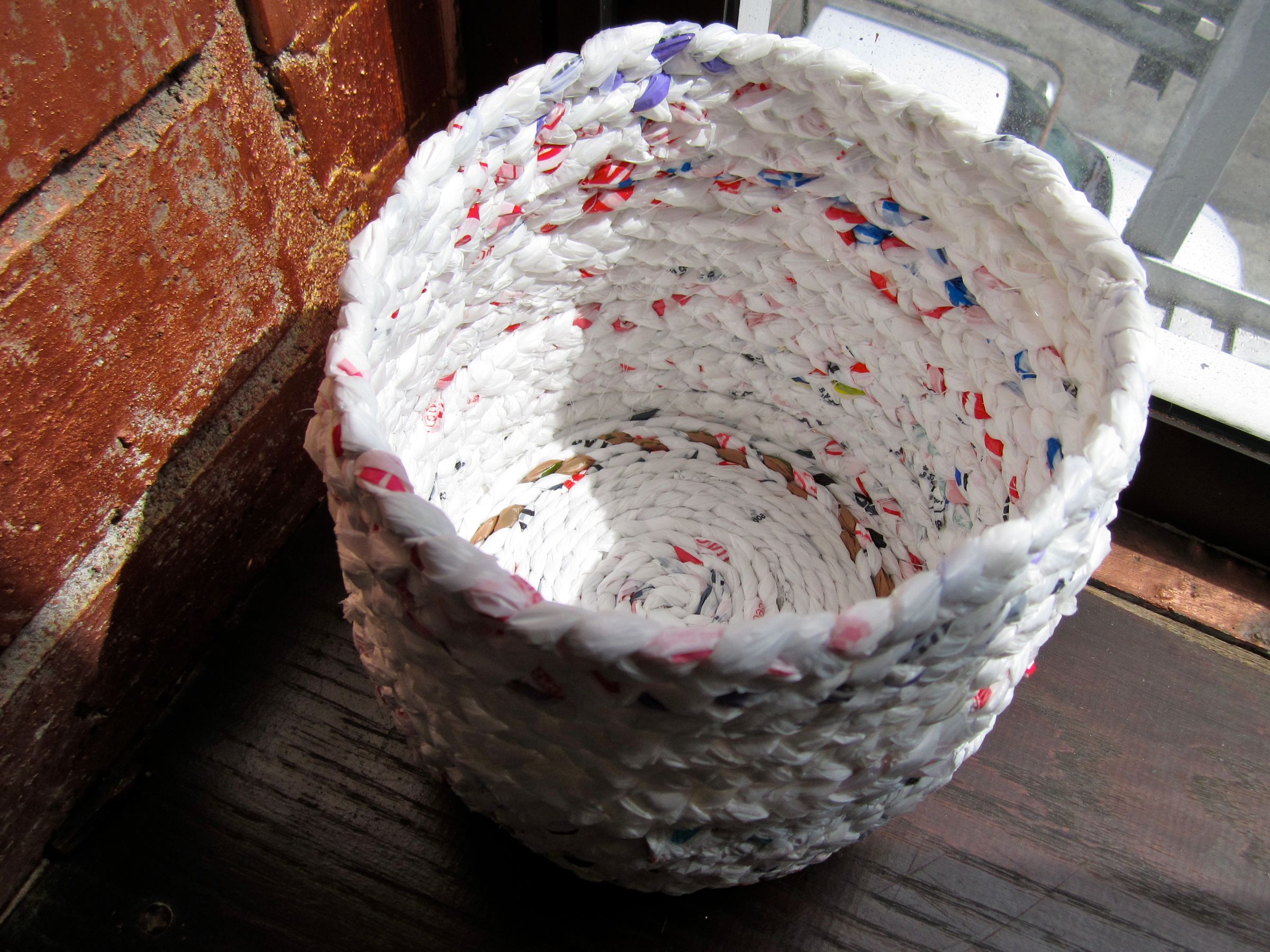 Make a Basket Out of Plastic Bags 11 Steps (with Pictures) Instructables