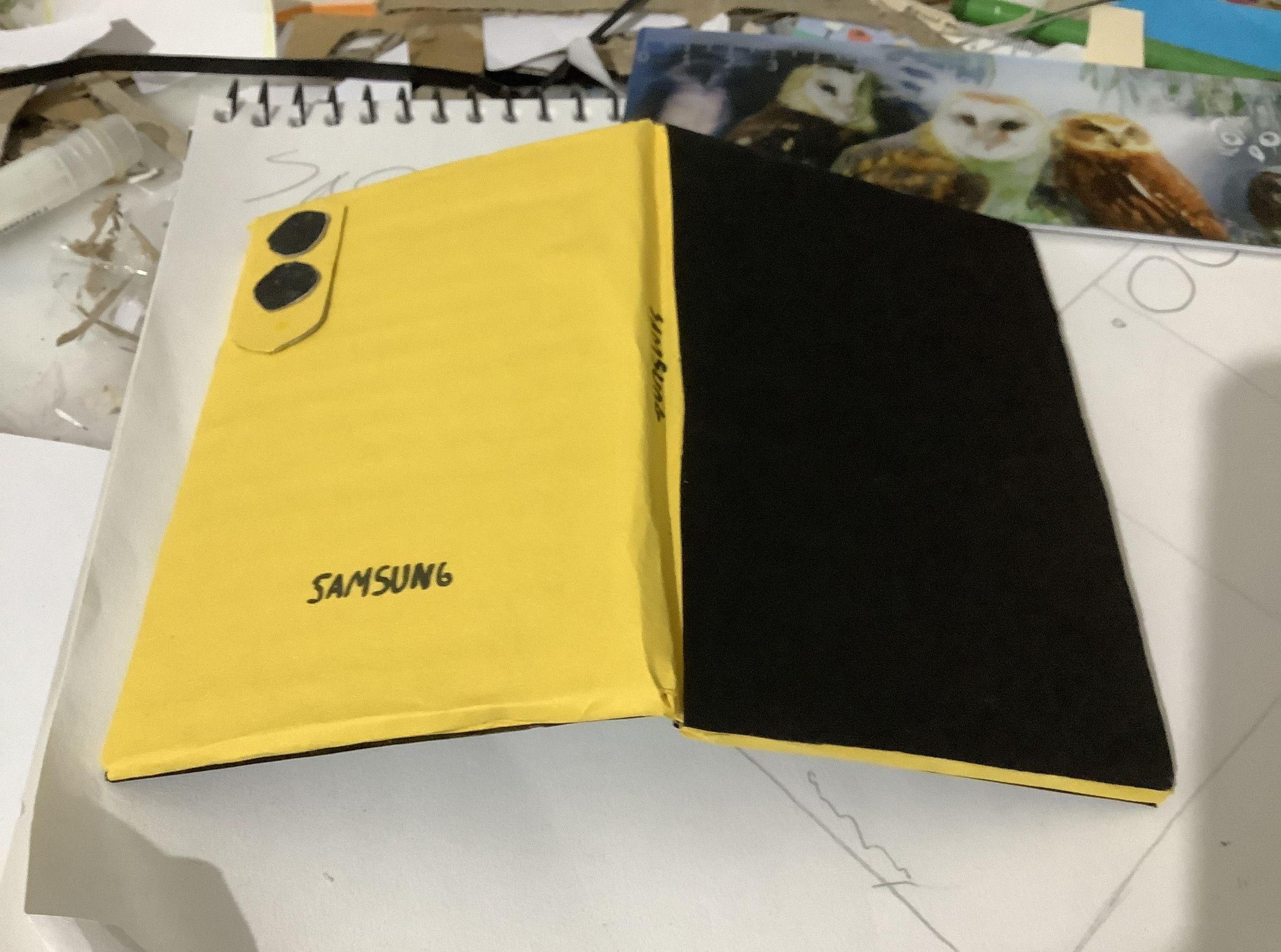 How to Make a Samsung Fold 8 With Cardboard