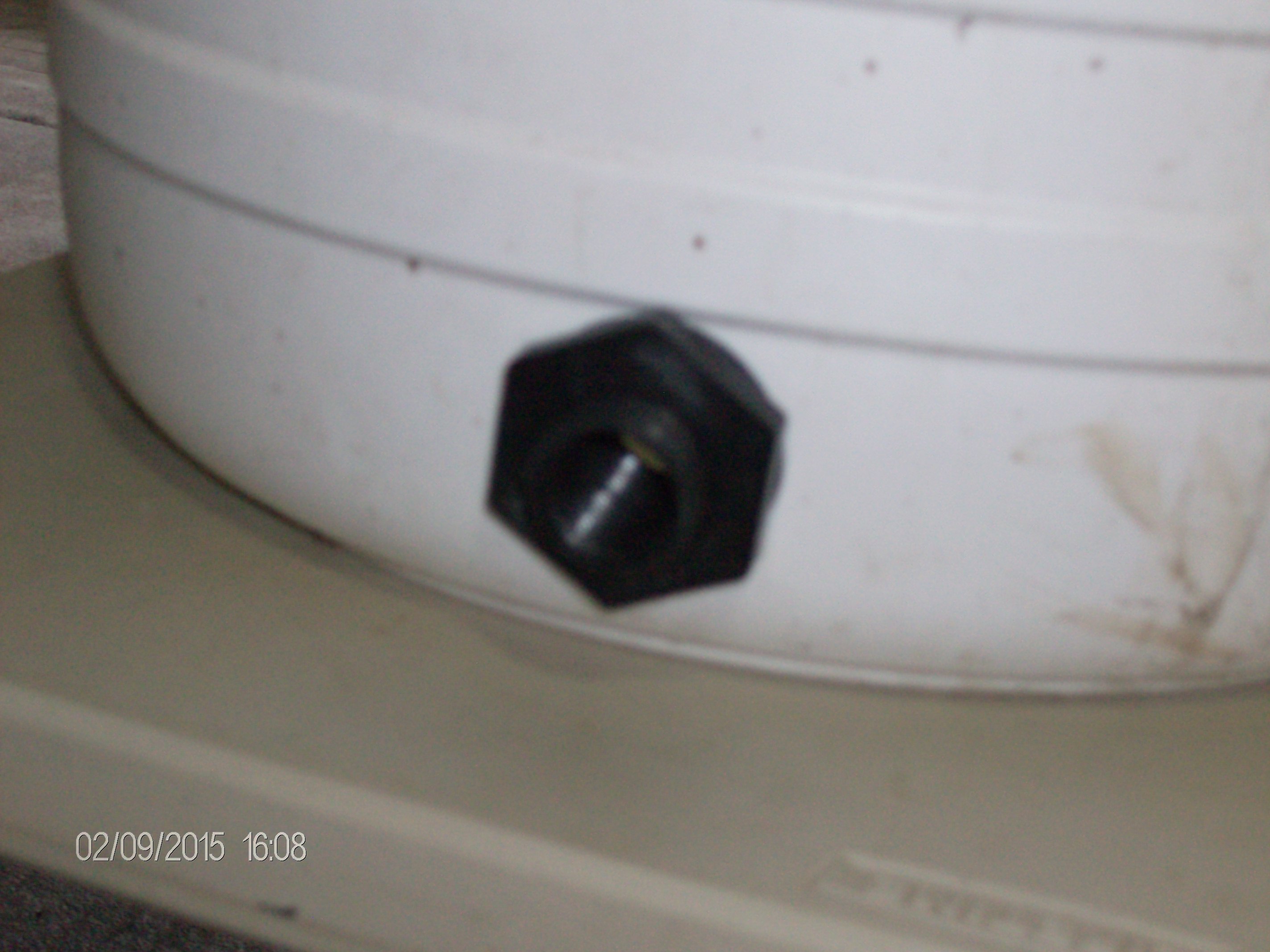 Rain Barrel Bulkhead Fitting 8 Steps Instructables