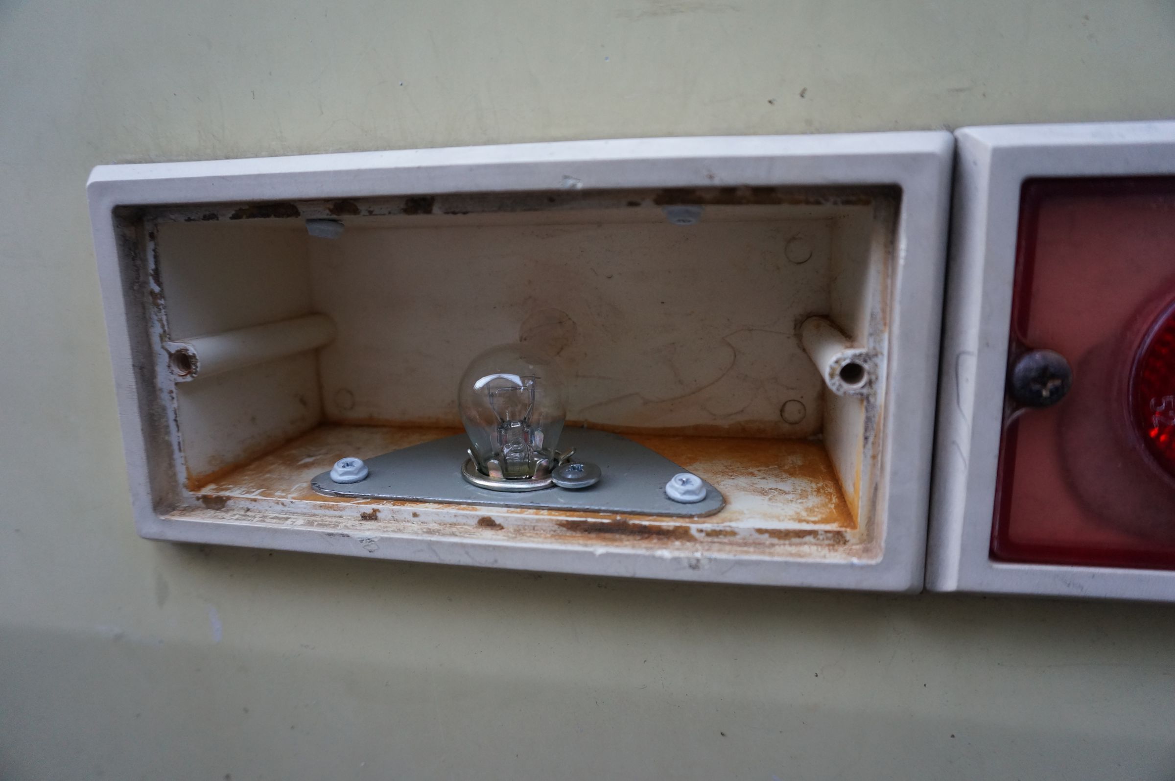 Popup Camper Tail Lights Rebuild 8 Steps Instructables