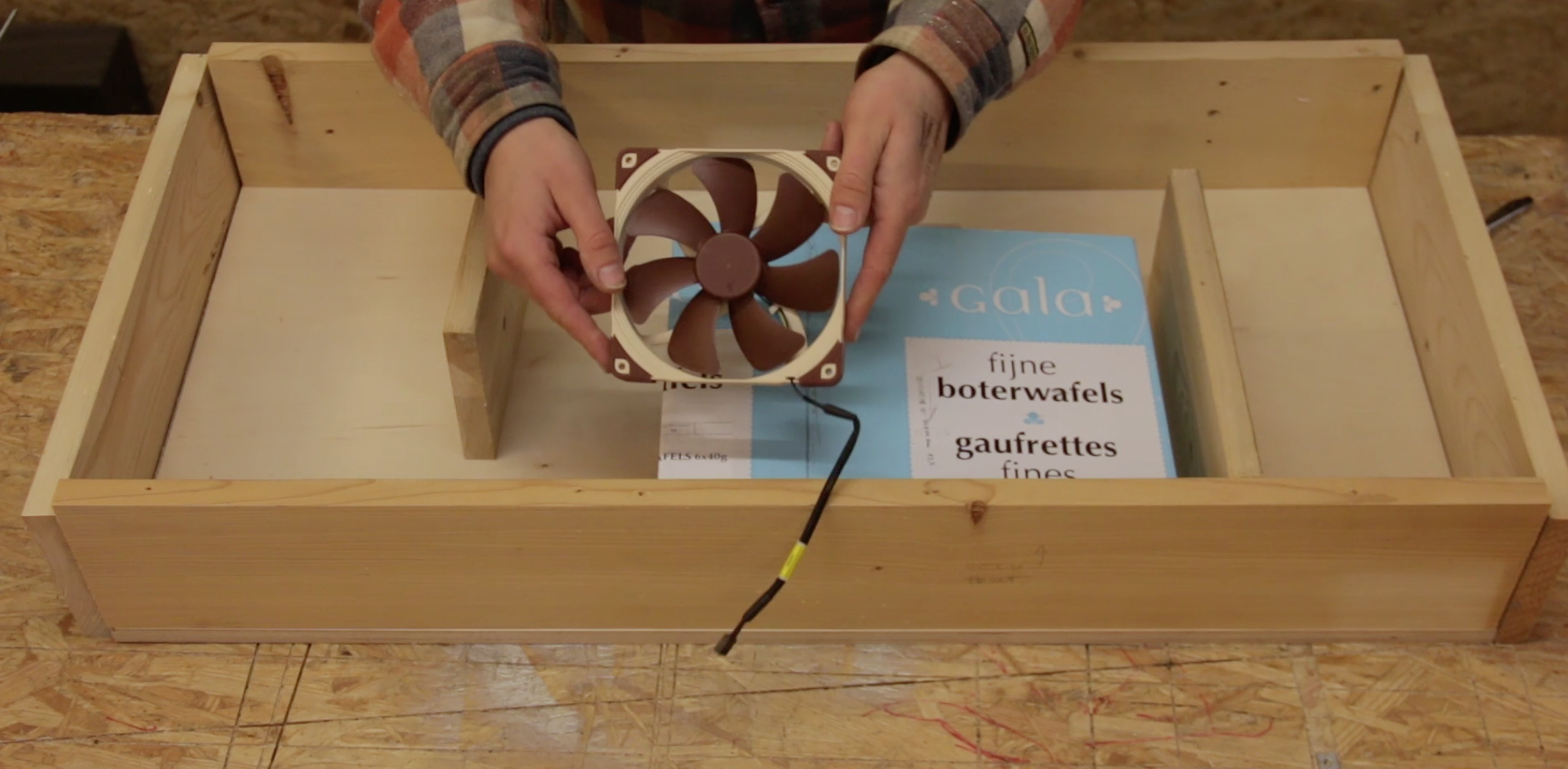 Coffee Table Projector Hush Box 7 Steps Instructables