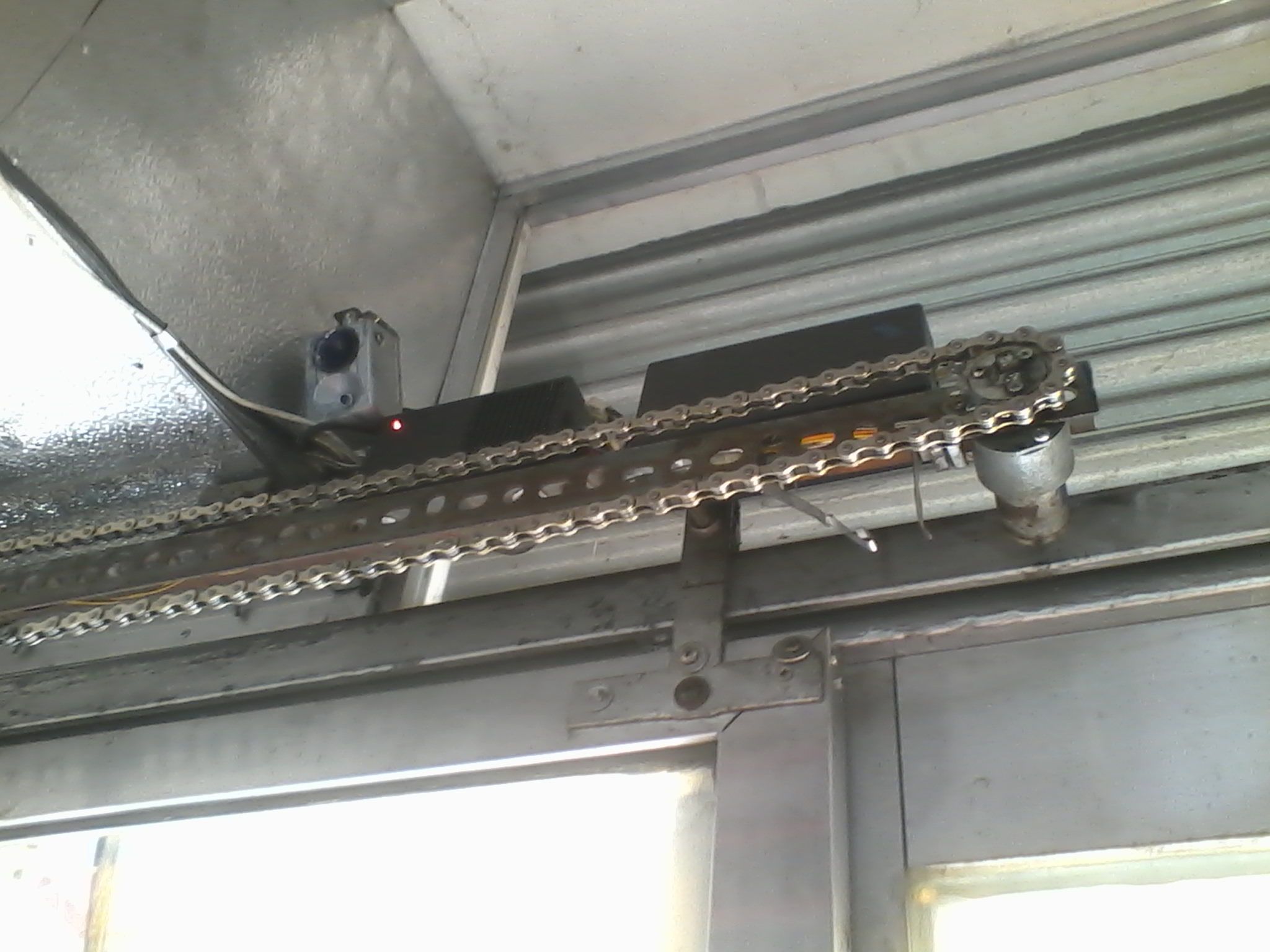 Diy Automatic Sliding Door Project Instructables