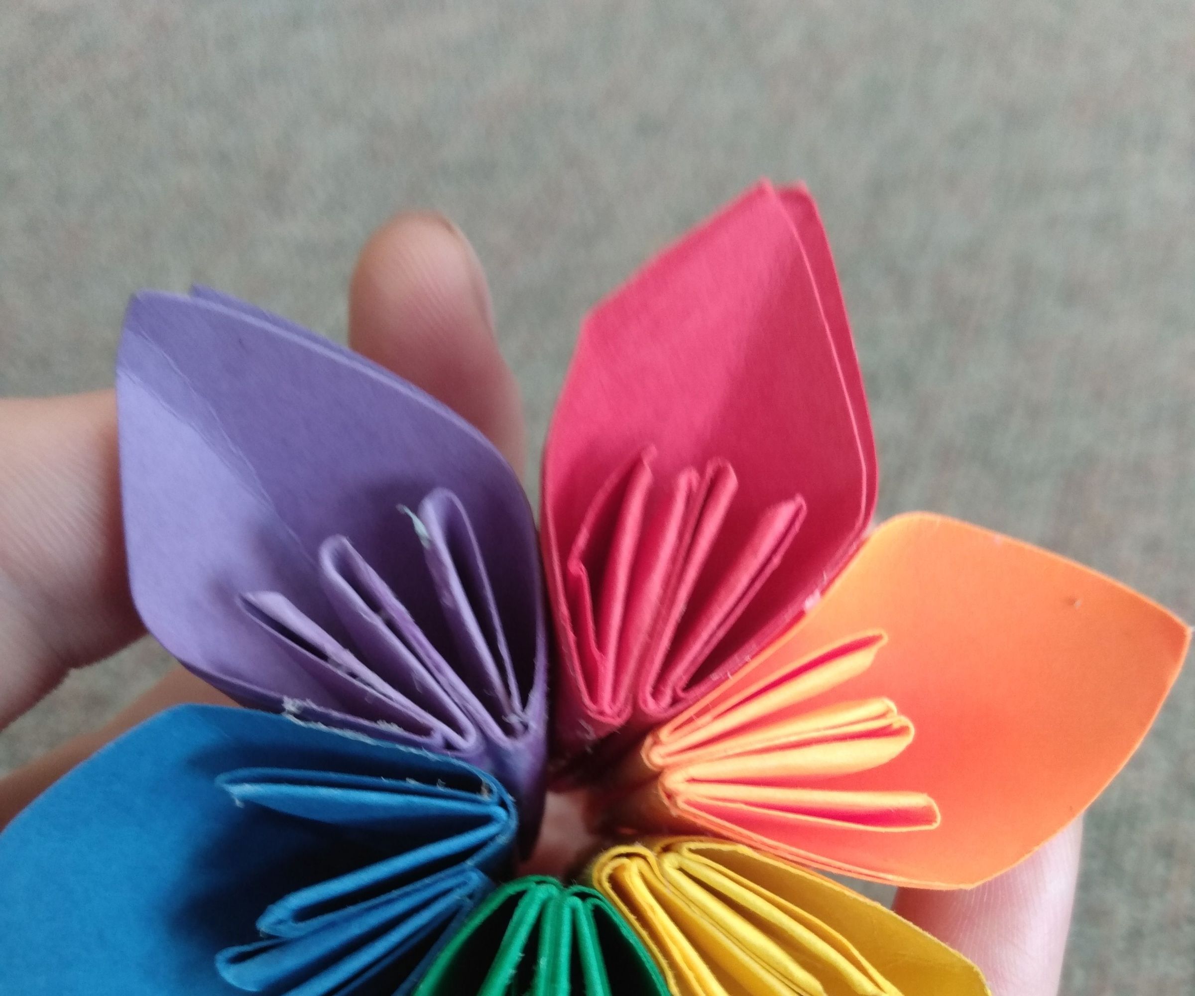 Create a 3D Rainbow Flower!