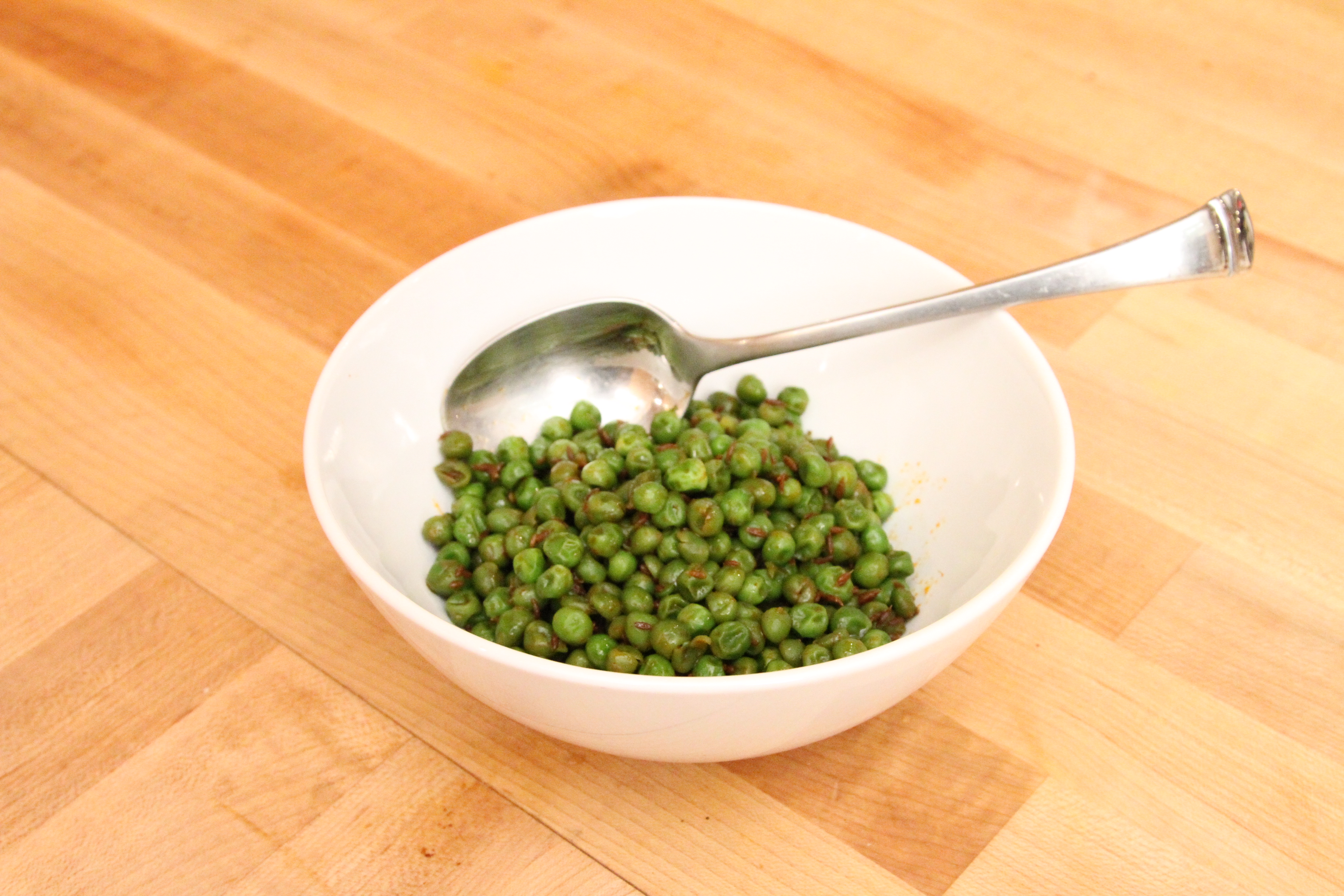 Yummy Peas: Cheap, Fast & Delicious