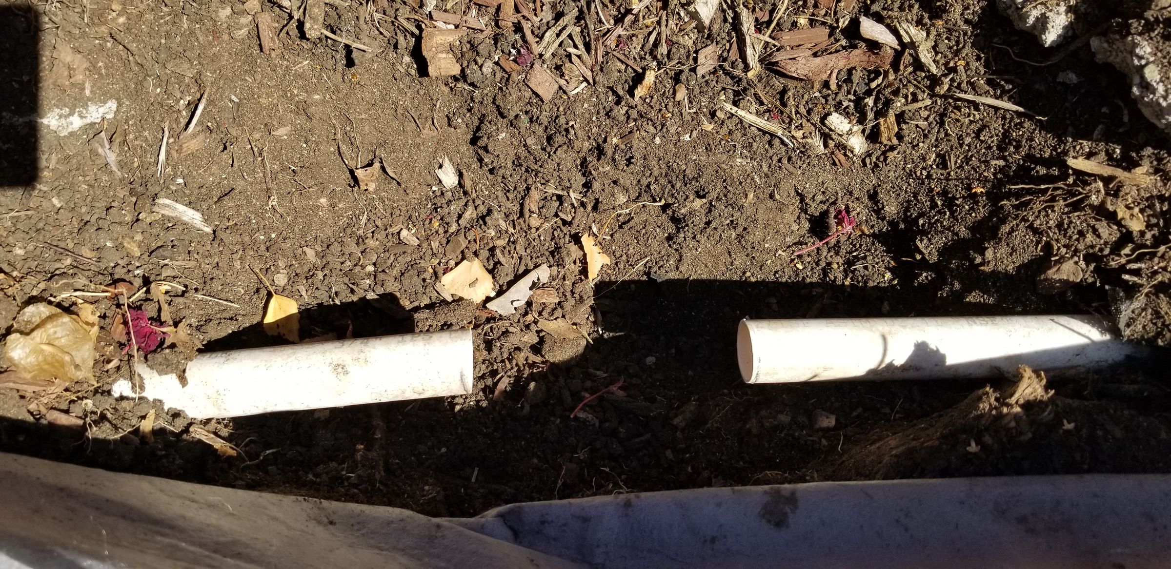 How to Repair Sprinkler PVC Pipe When You Don't Have Much Room. 5