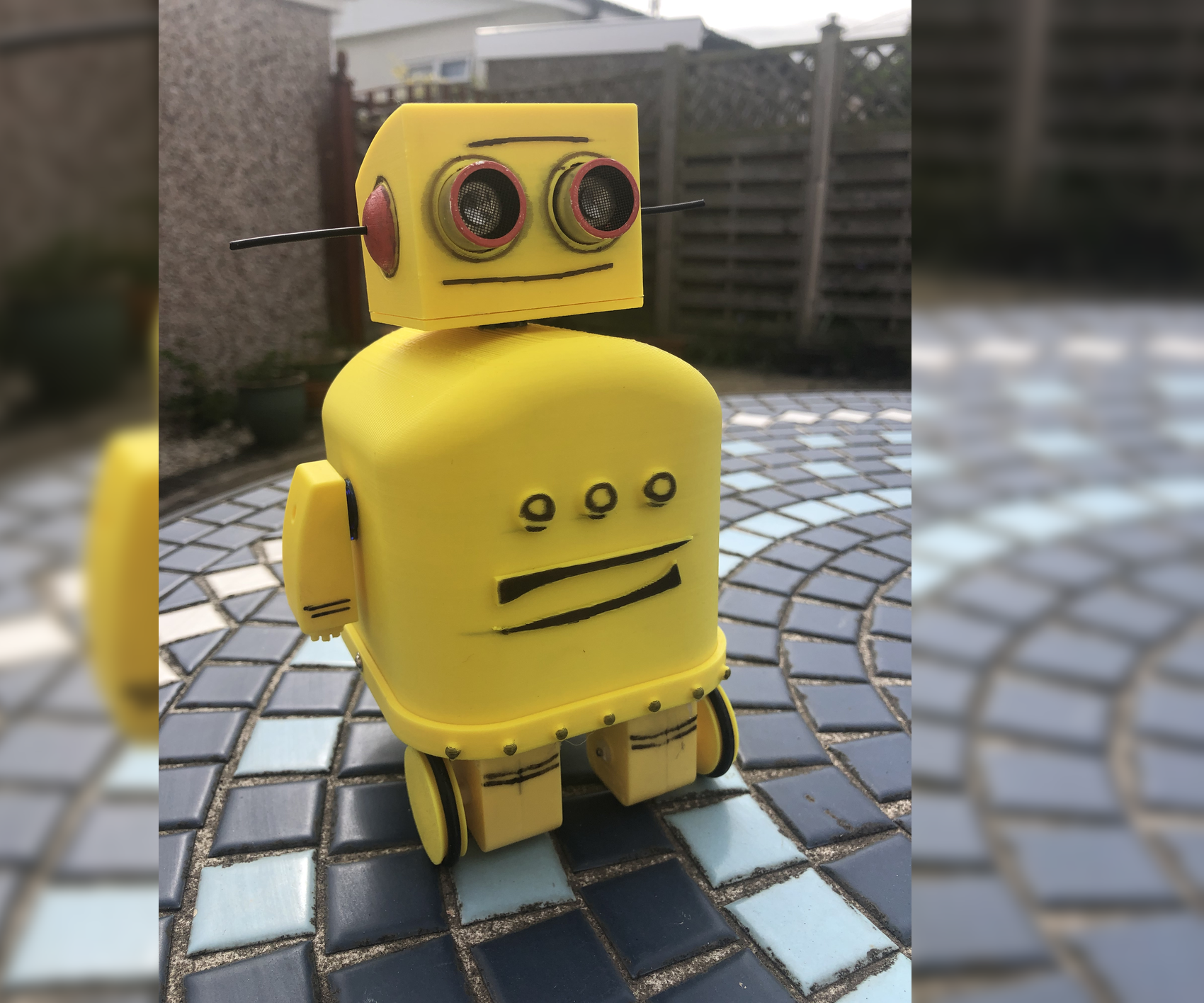 Instructabot Obstacle Avoidance Robot