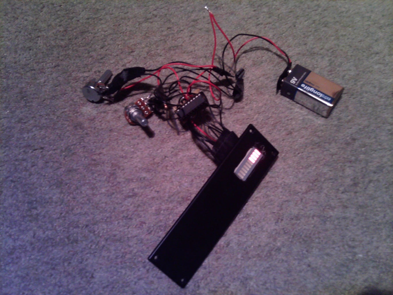 Make a Digital Thermometer : 5 Steps Circuit Diagram
