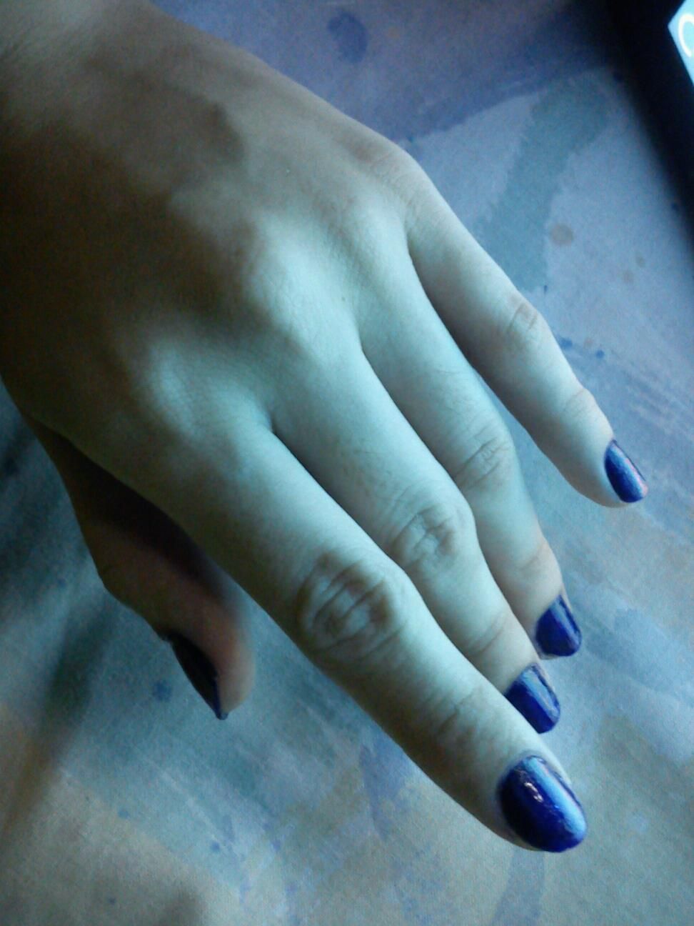 Get Your Nails Done, Without Help!