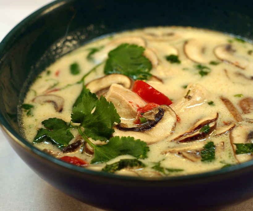 Tom Kha Gai -- Sopa De Coco Tailandesa