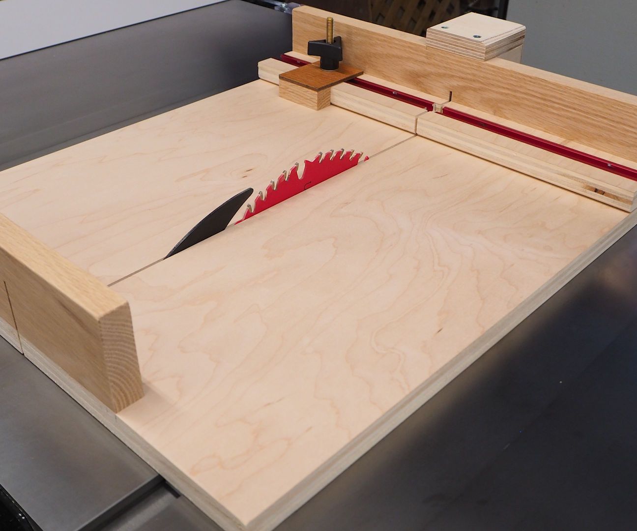 Small Parts Crosscut Sled + Miter Attachment