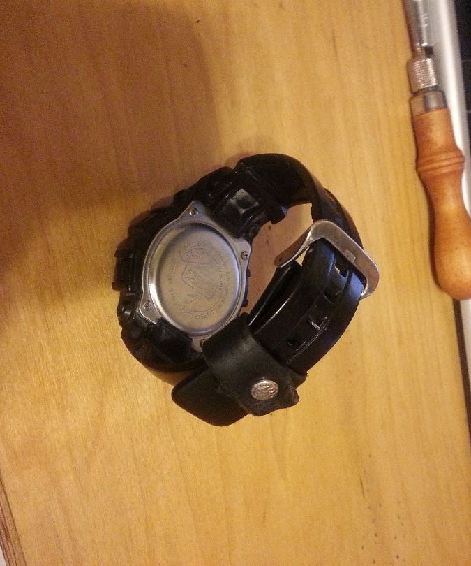 10 Minute Leather Watch Strap Loop Repair 4 Steps (with Pictures