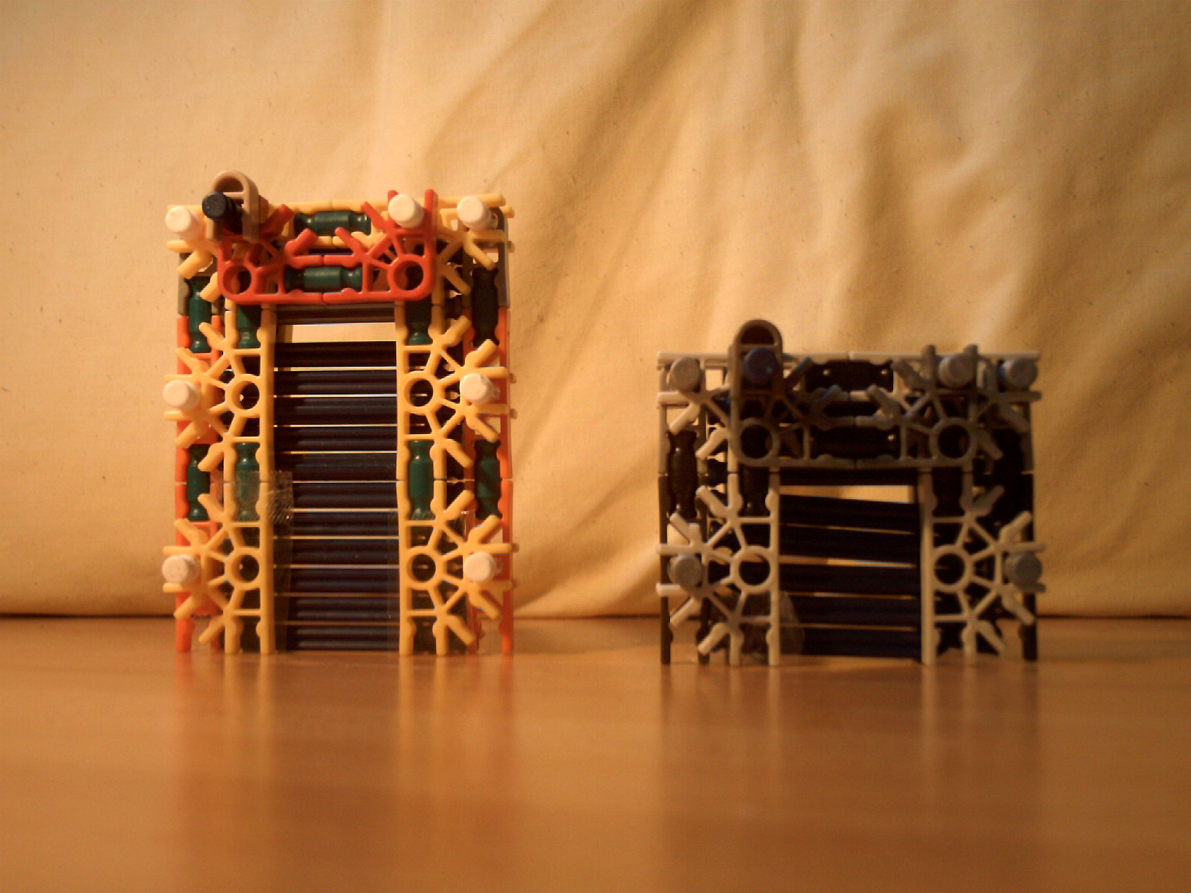 8 and 15 Round K'nex Magazines