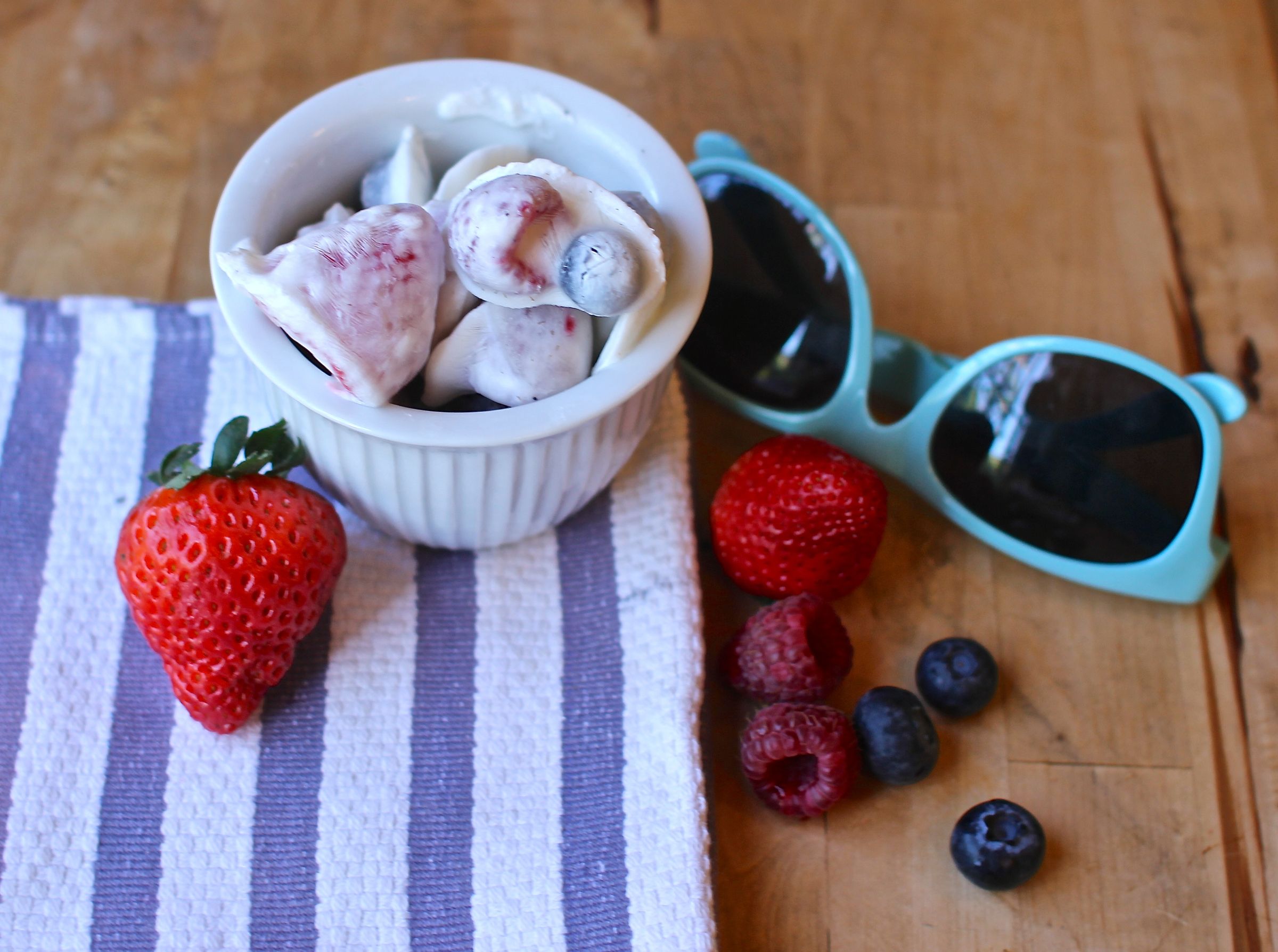 Frozen Yogurt Fruit Bites 8 Steps (with Pictures) Instructables