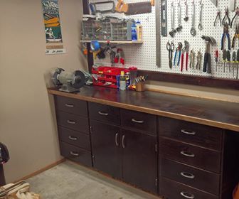 How to Restore Old Cabinets 
