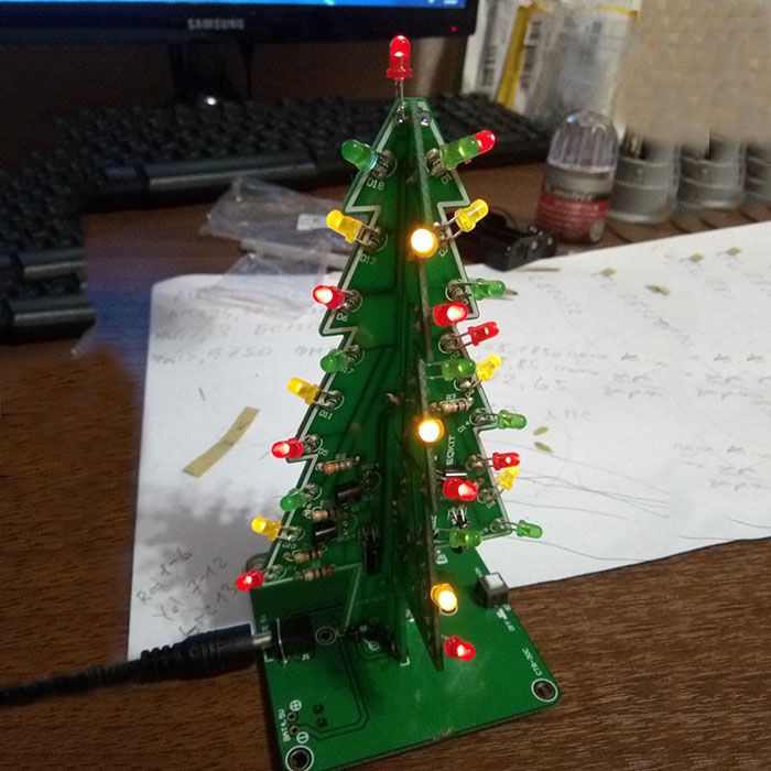 DIY 3D Christmas Tree Kit With RGB Flashing LEDs : 9 Steps (with ...