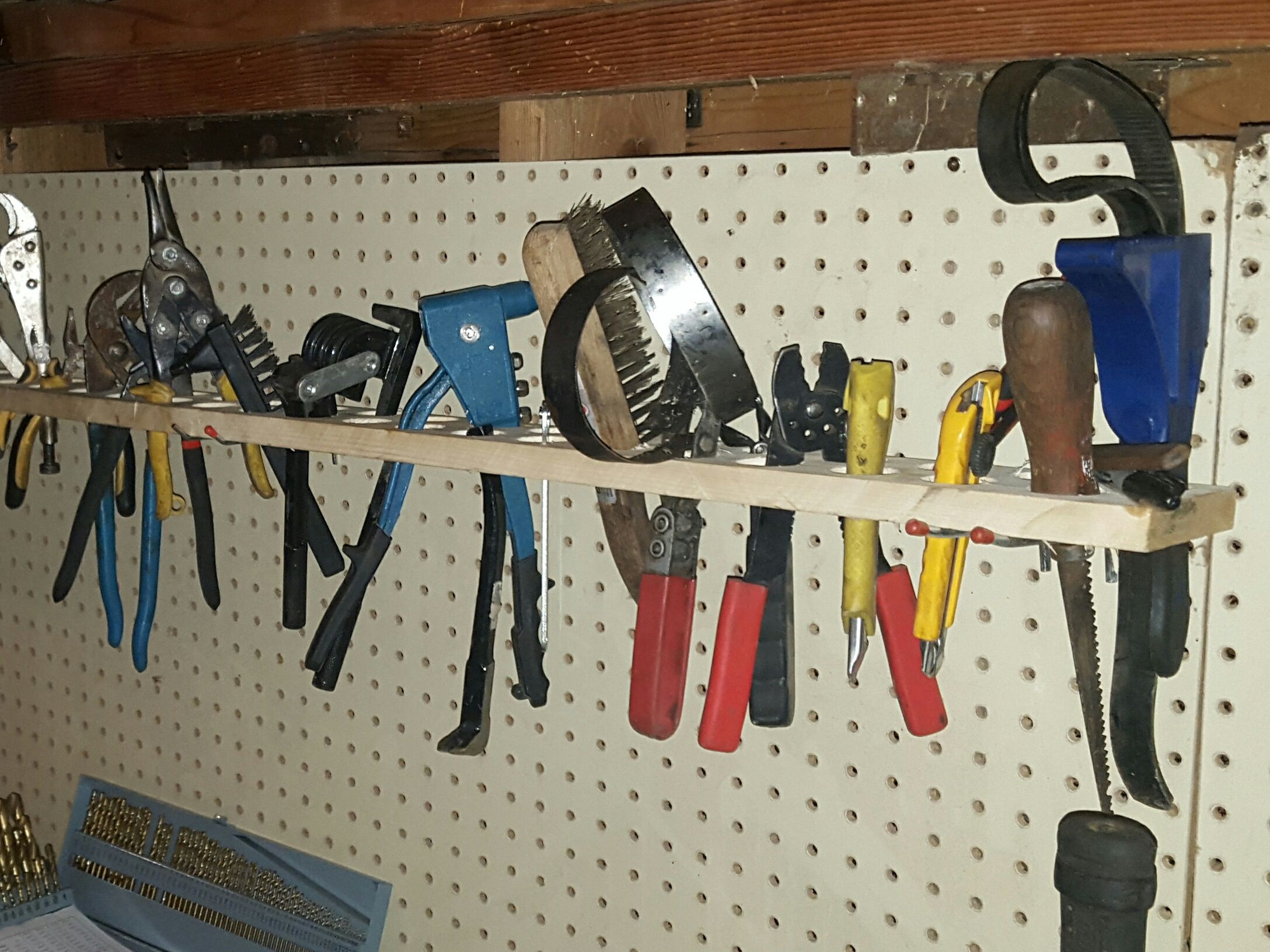 Simple and Cheap Tool Organizer 