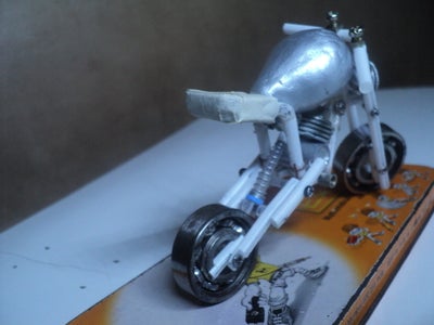 Fuel Tank & Seats