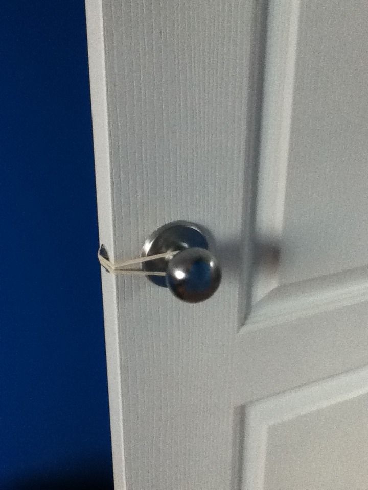 Life Hacks #1 Hand Free Door Opener