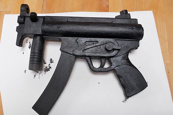How to Make a H&K MP5K Out of Wood