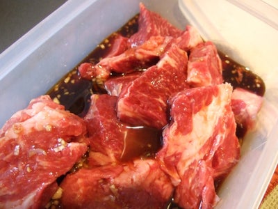Marinate the Ribs