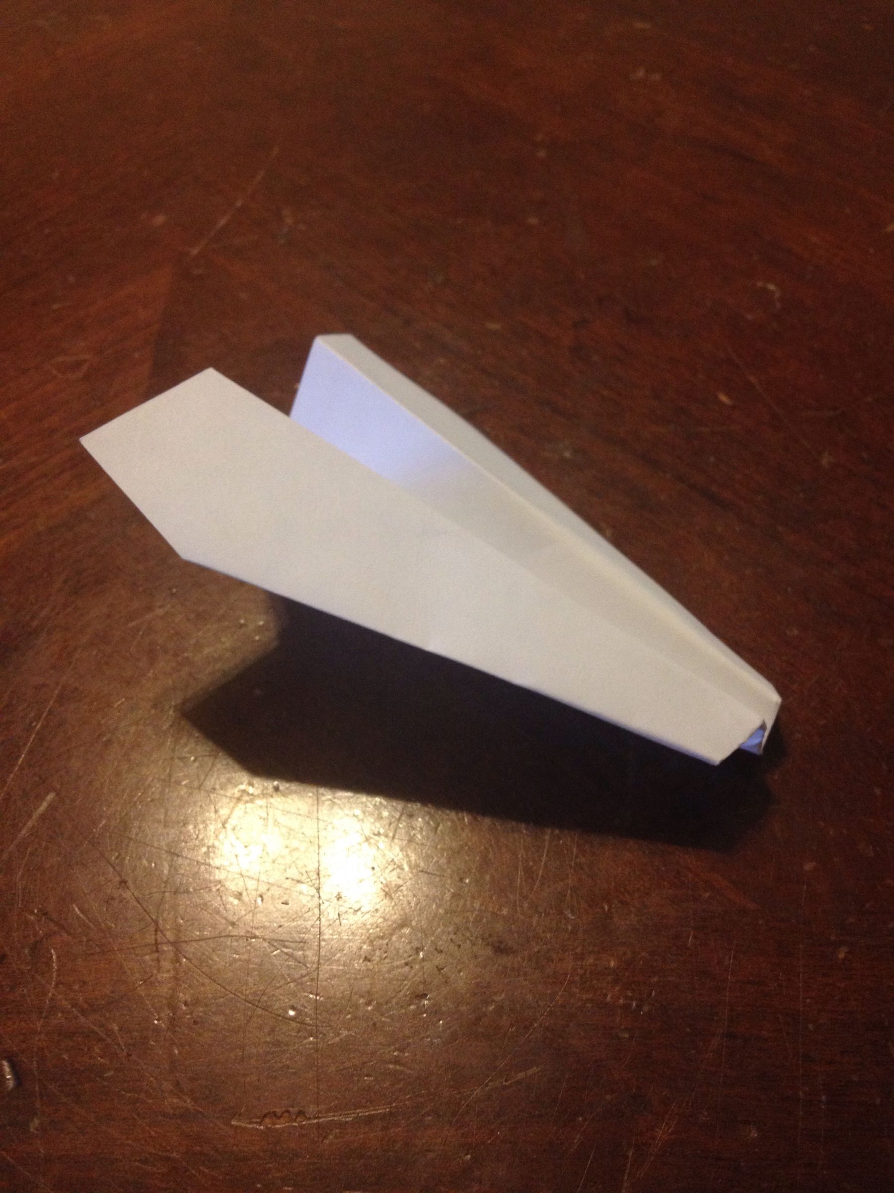 Xtremely Easy to Build Paper Airplane