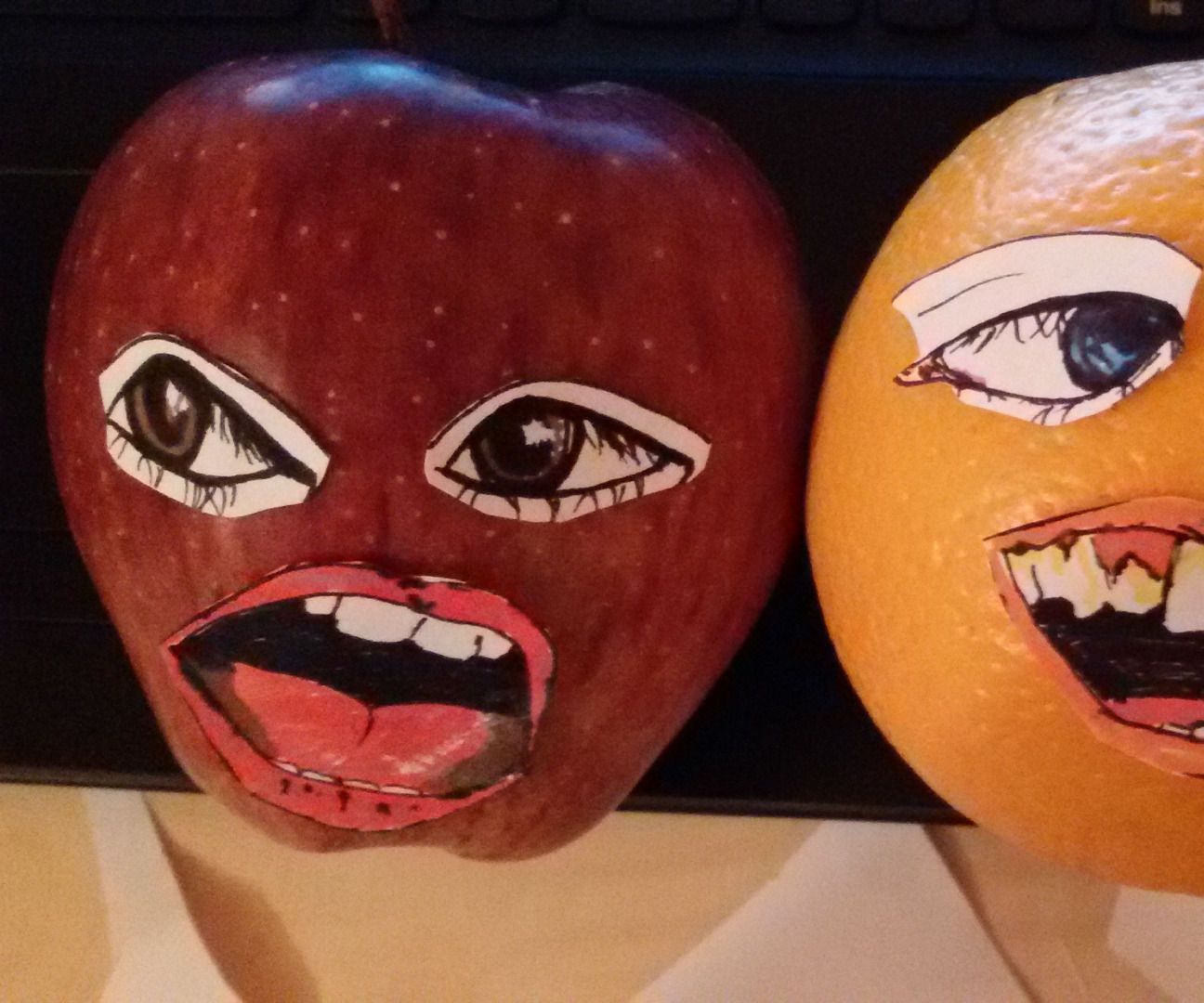 MakeyMakey: Annoying Orange