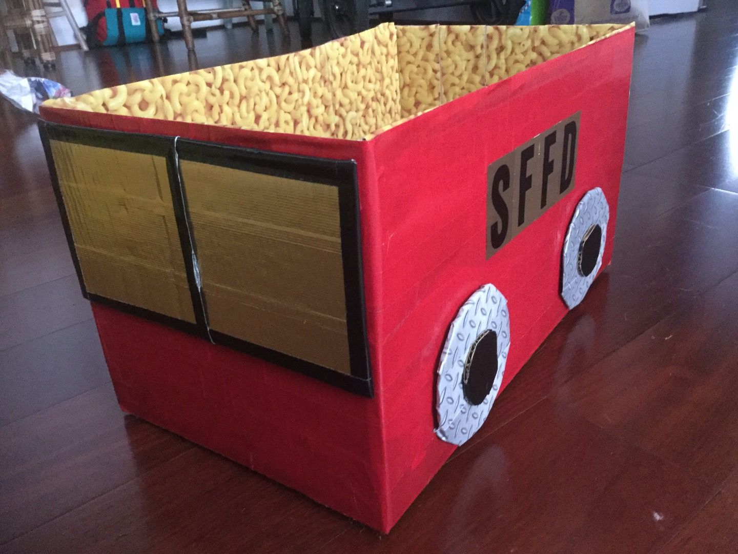 Duct Tape & Diaper Box Fire Engine 10 Steps (with Pictures
