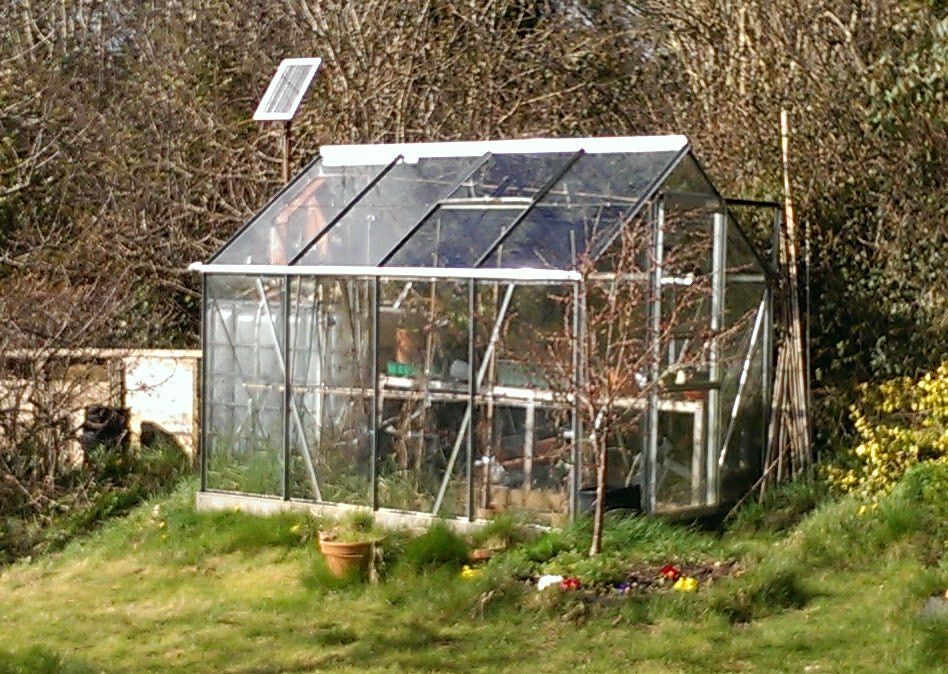 Automatic Solar Powered Greenhouse Watering System