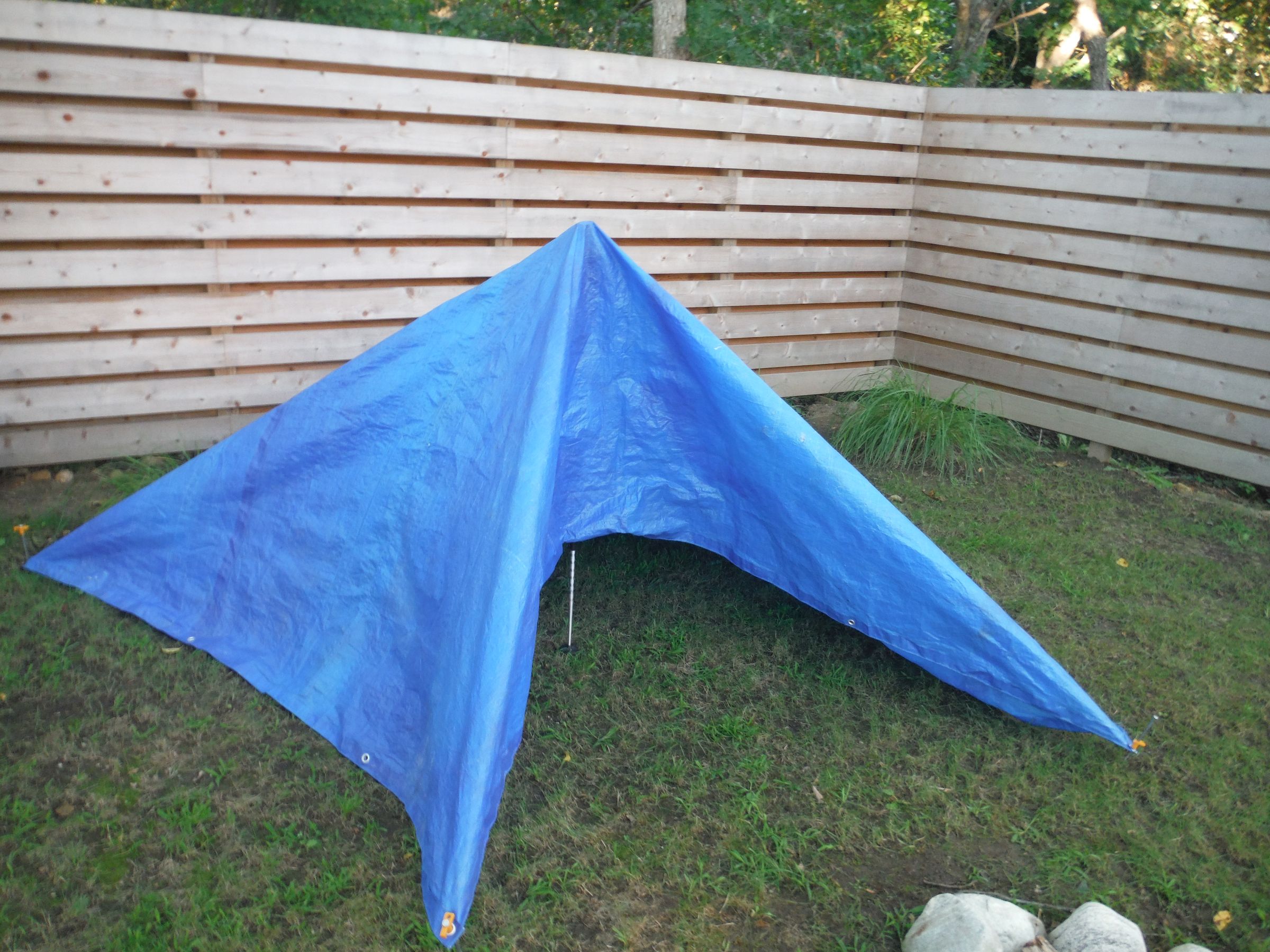 Trekking Pole Blue Tarp Tent 5 Steps (with Pictures) Instructables