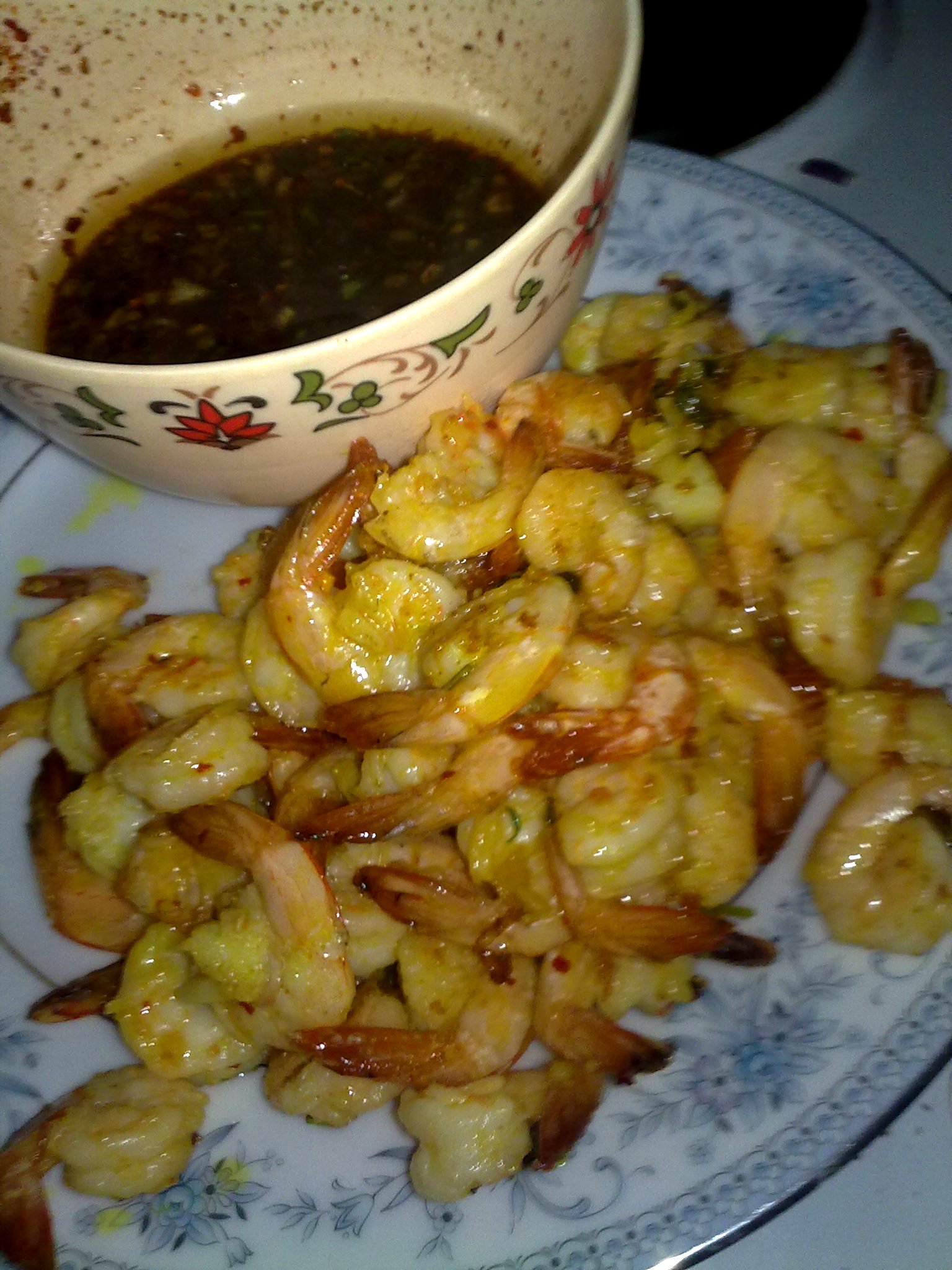 Crispy Stir Fried Prawns With Chinese Dipping Sauce